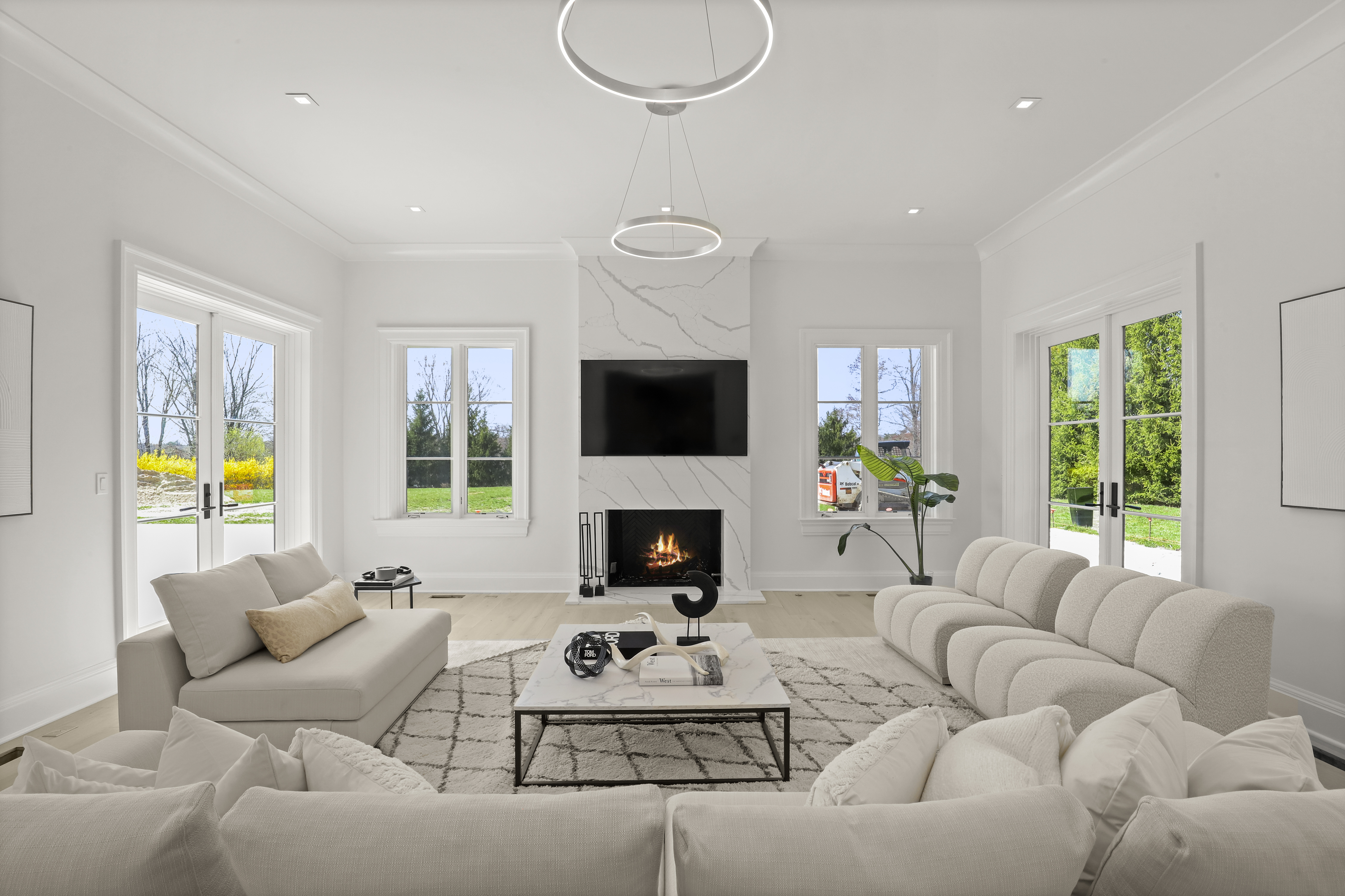 32 Meadowcroft Lane