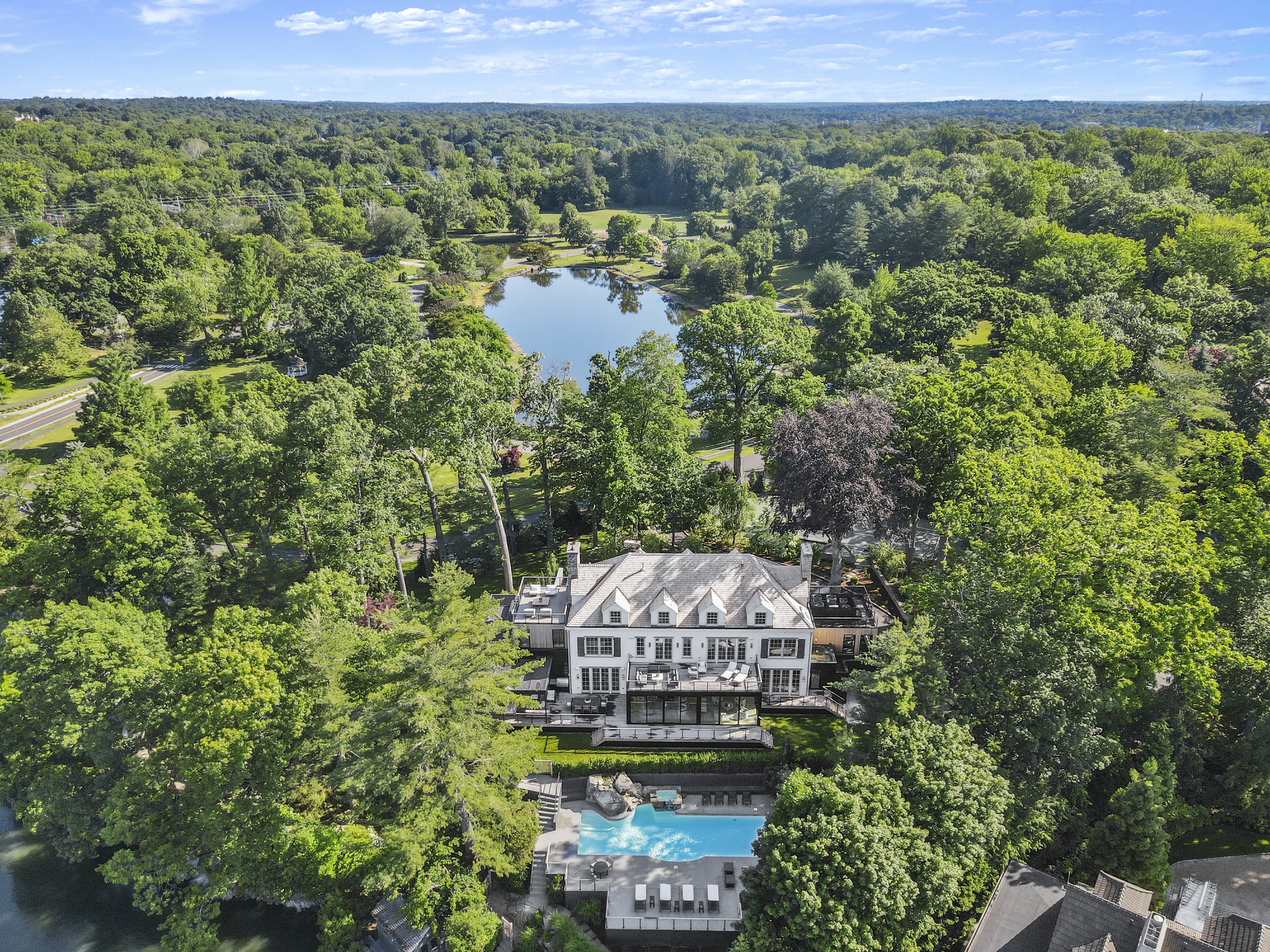 1 Indian Chase Drive
