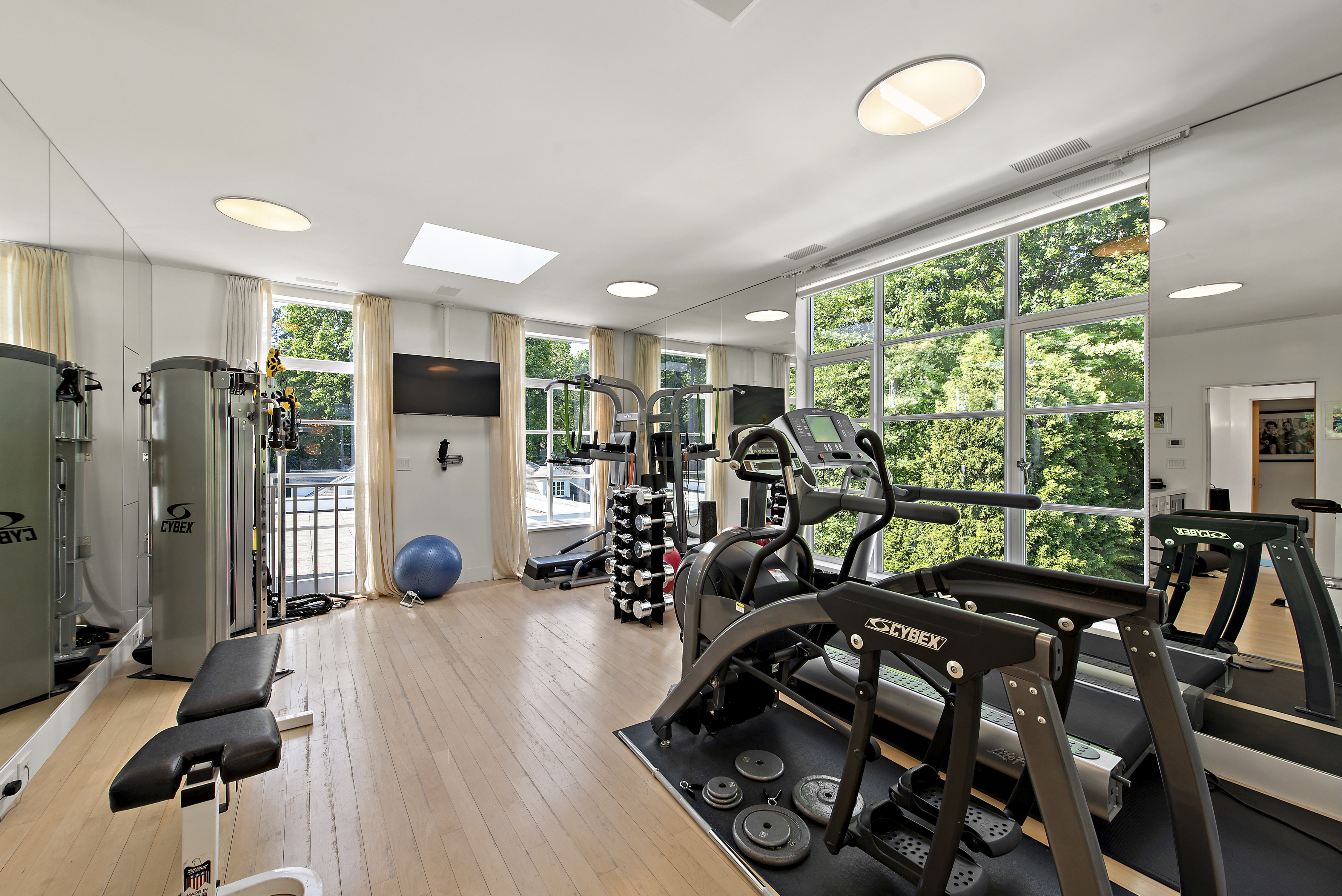 25 Edgewood Drive