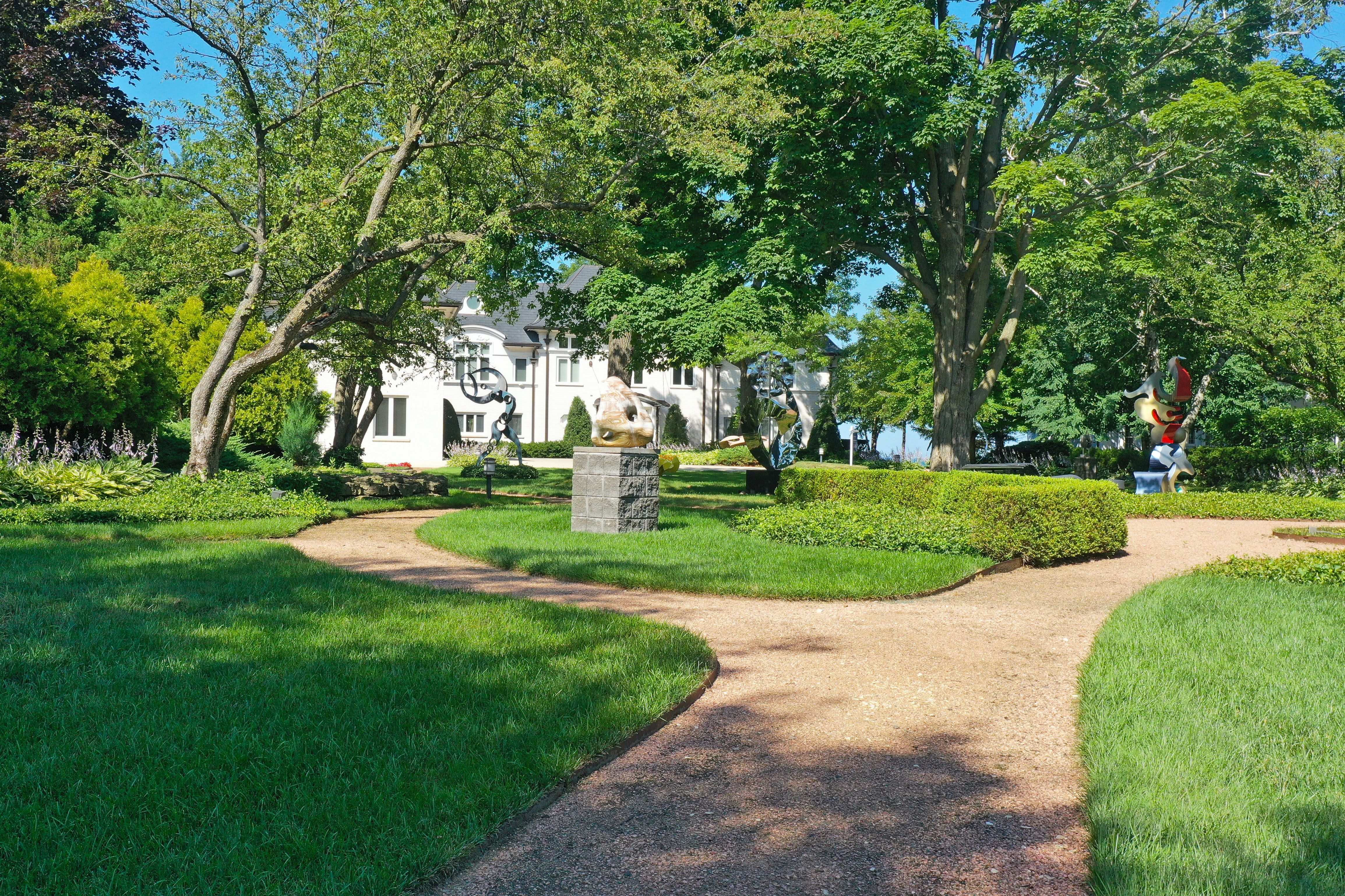 501 Sheridan Road 