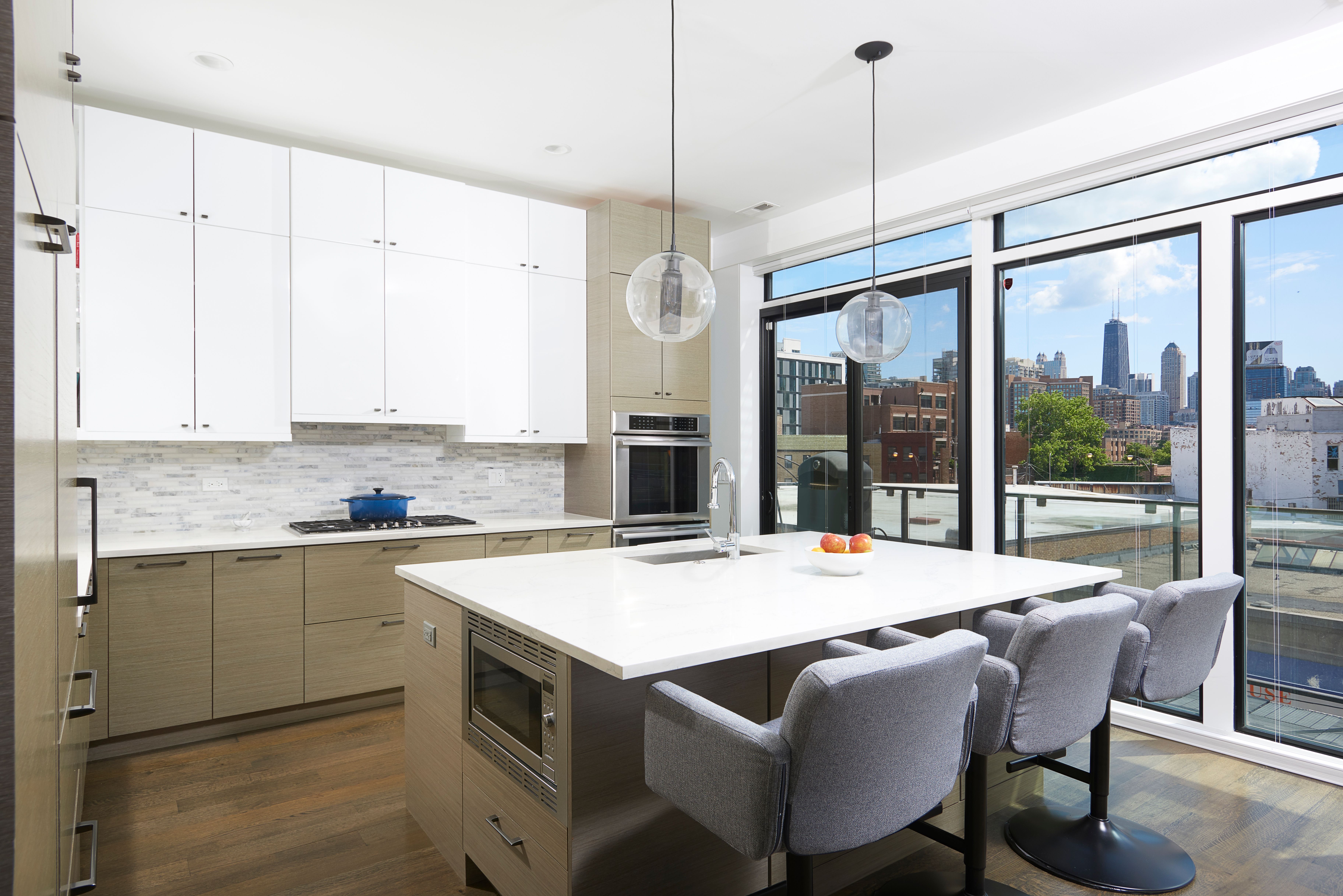 440 N Halsted 3A 