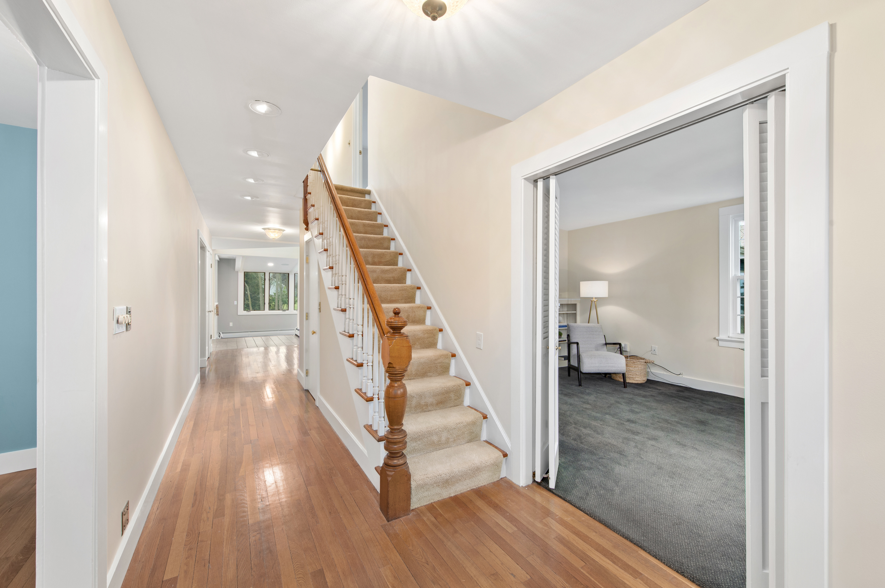 8 Tower Lane