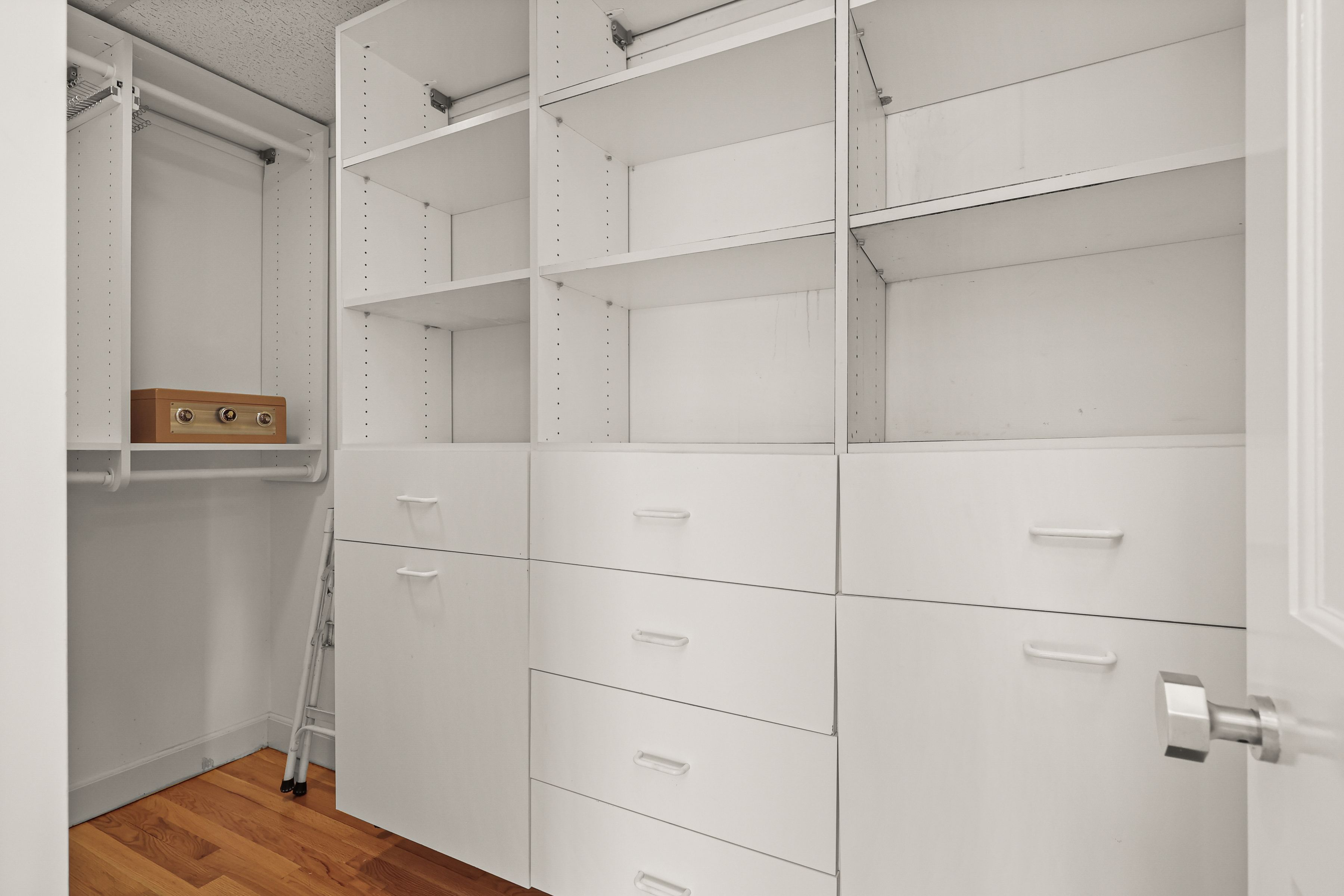 4 Sound Shore Drive 11