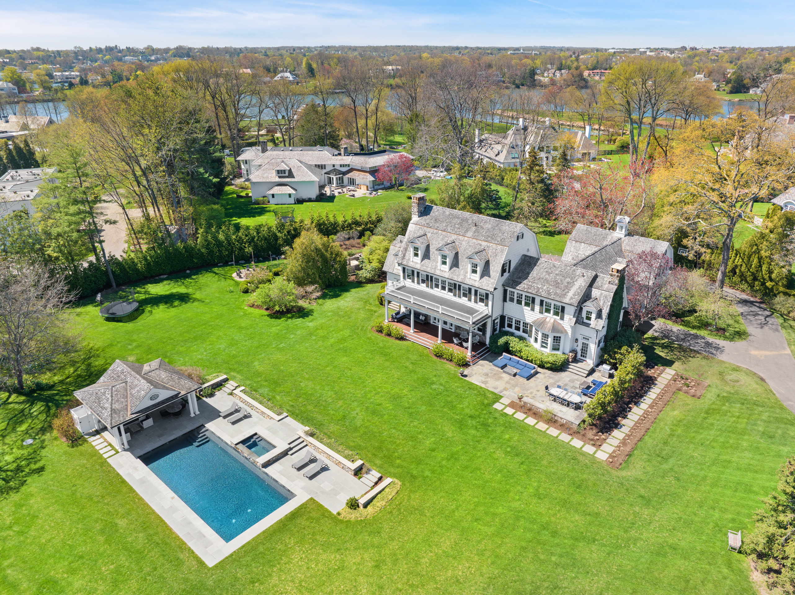 616 Indian Field Road