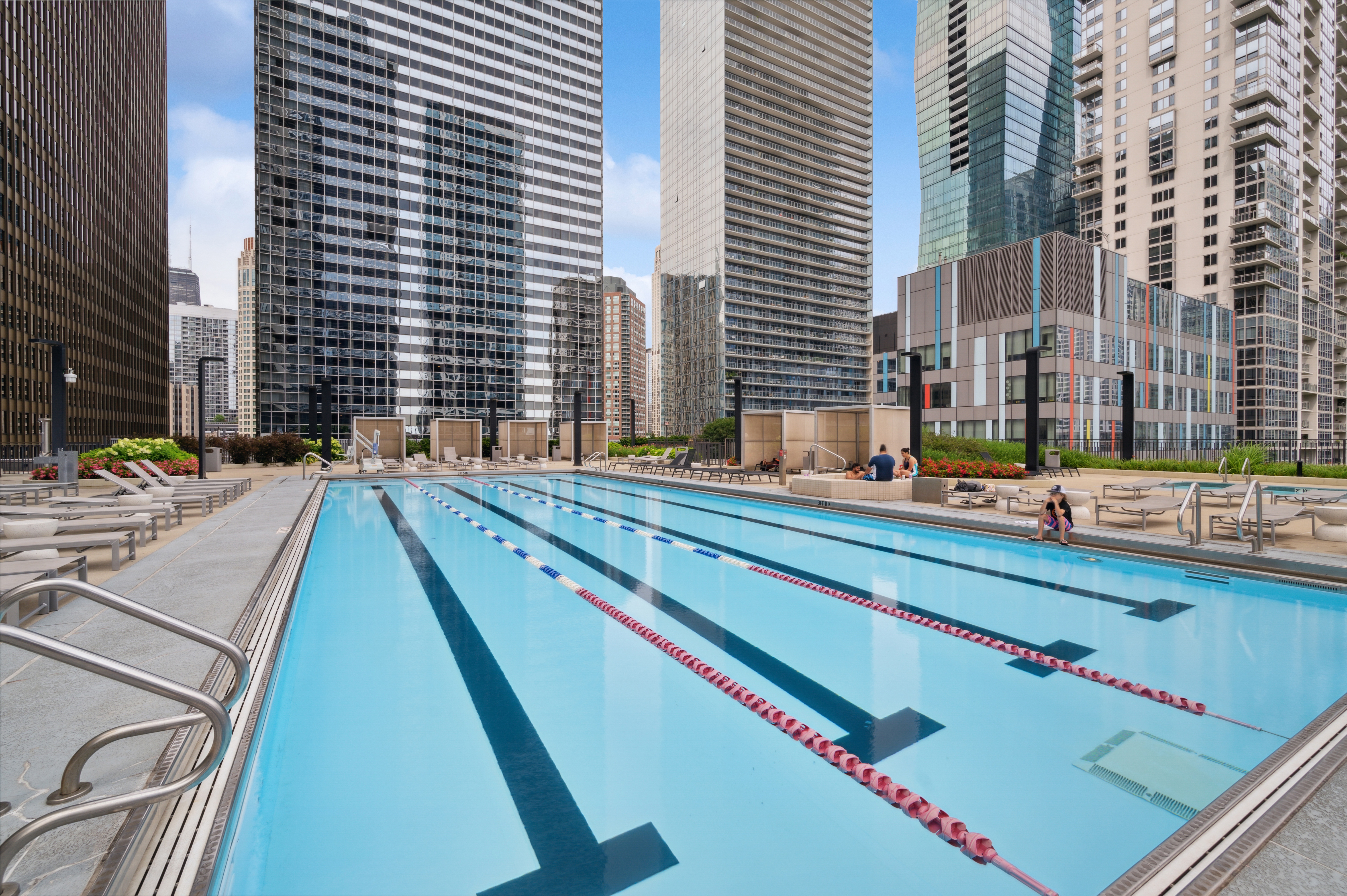 225 N Columbus 7802 