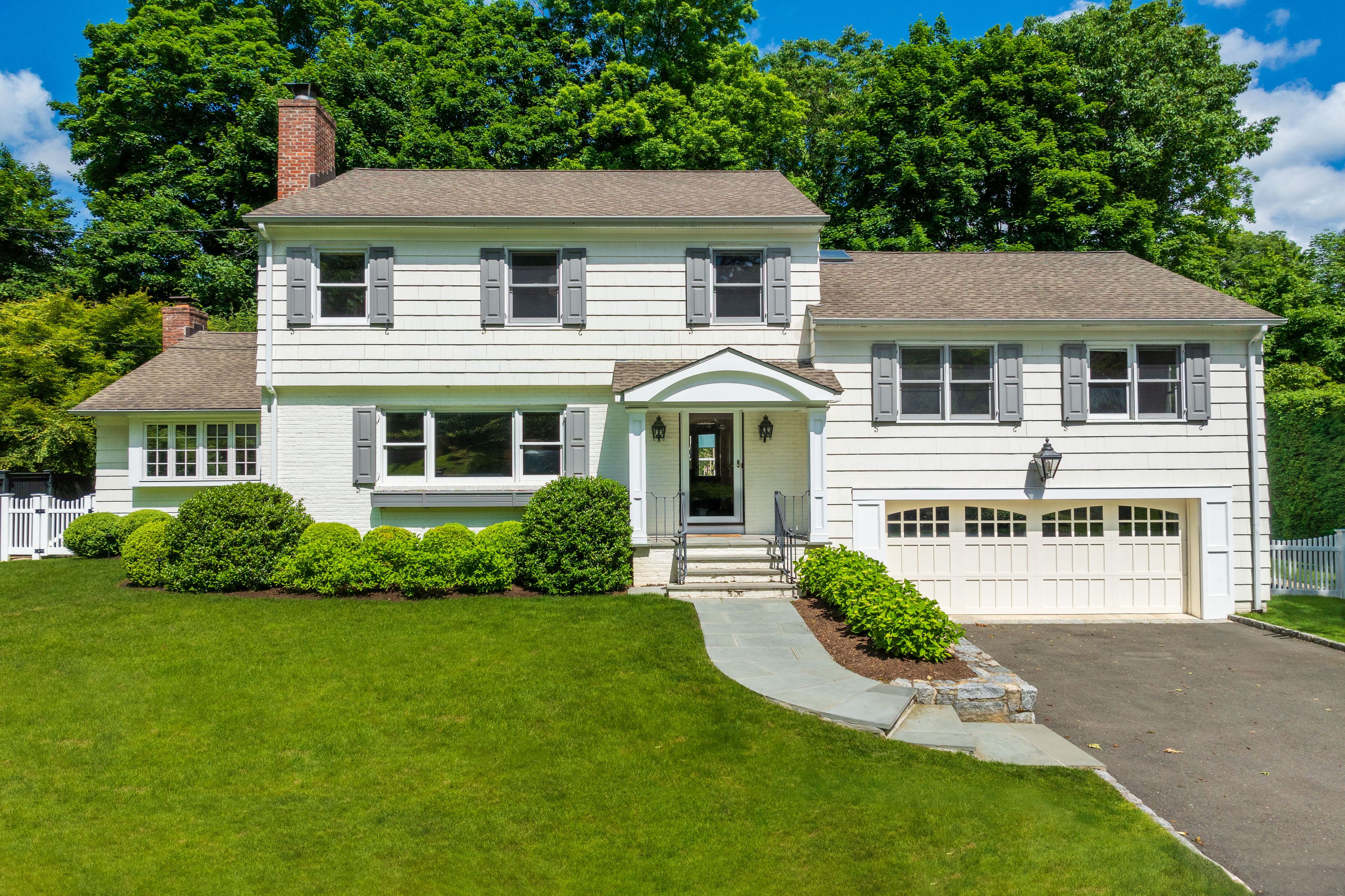 15 Skylark Road