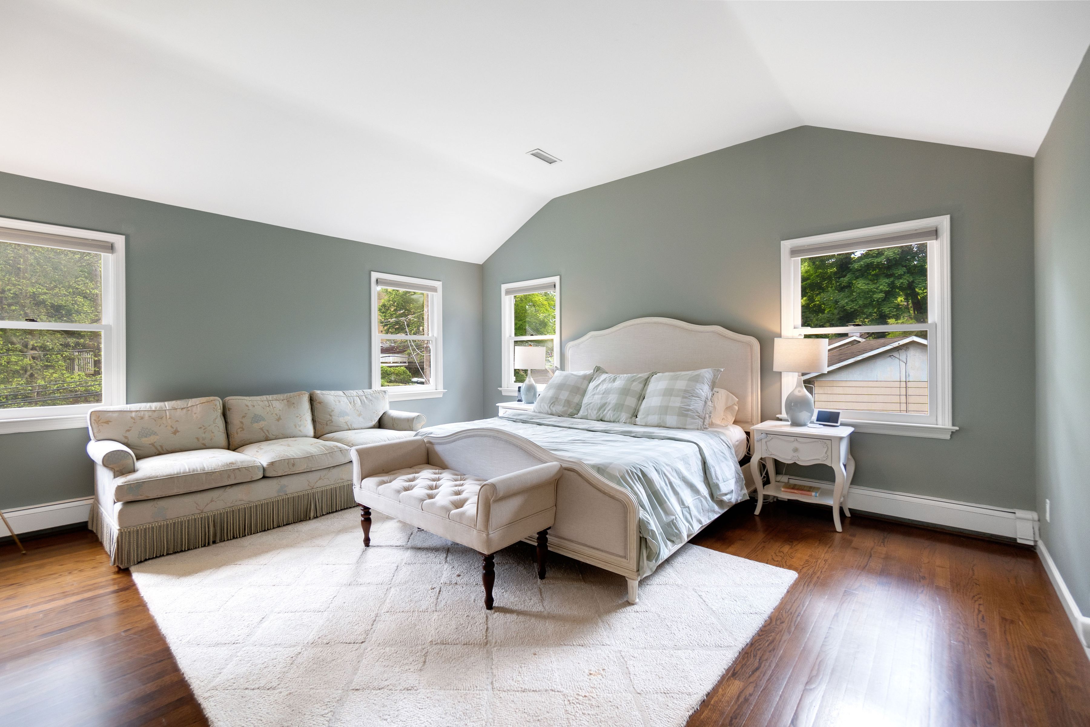 15 Skylark Road