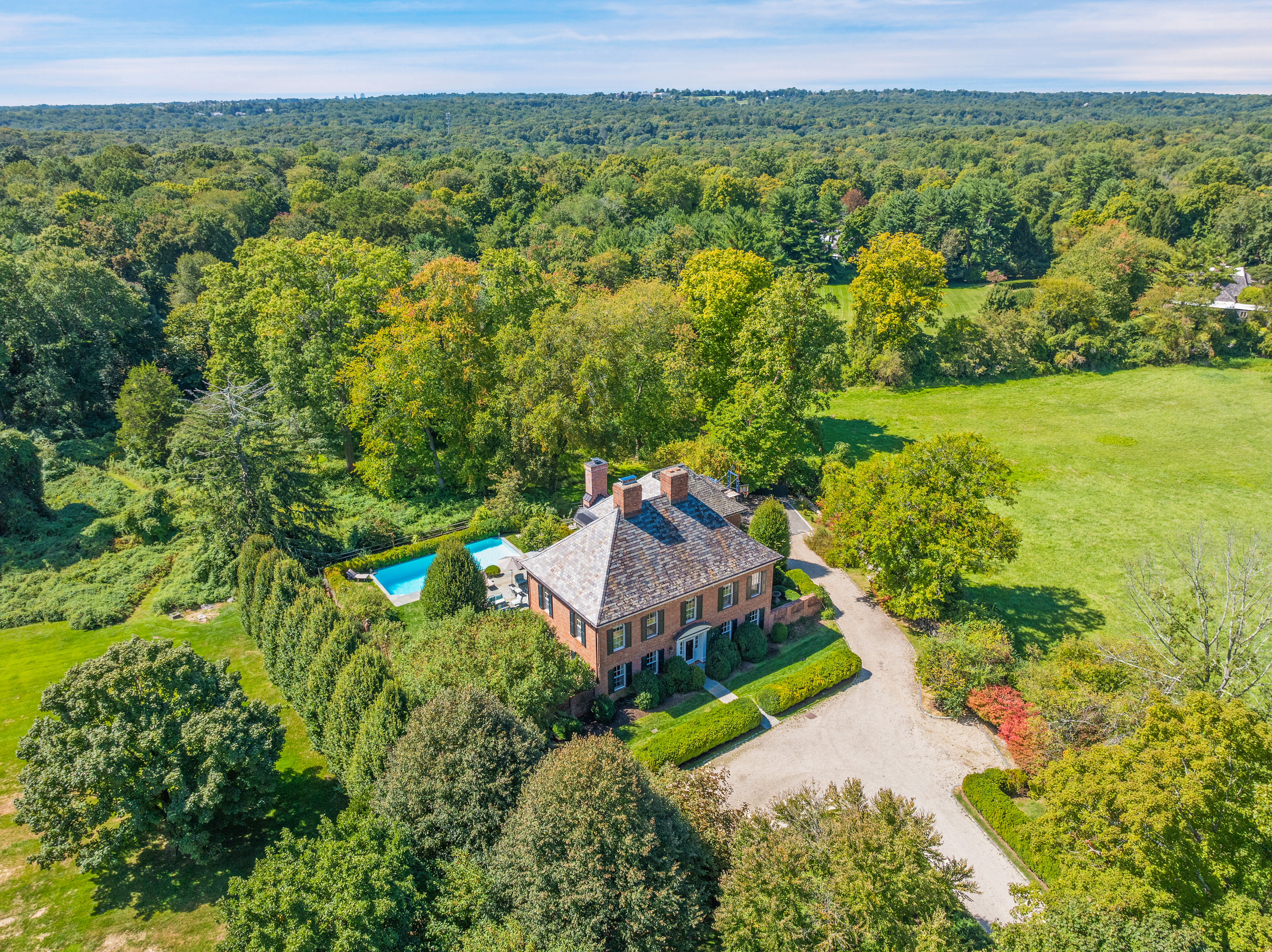 202 Round Hill Road