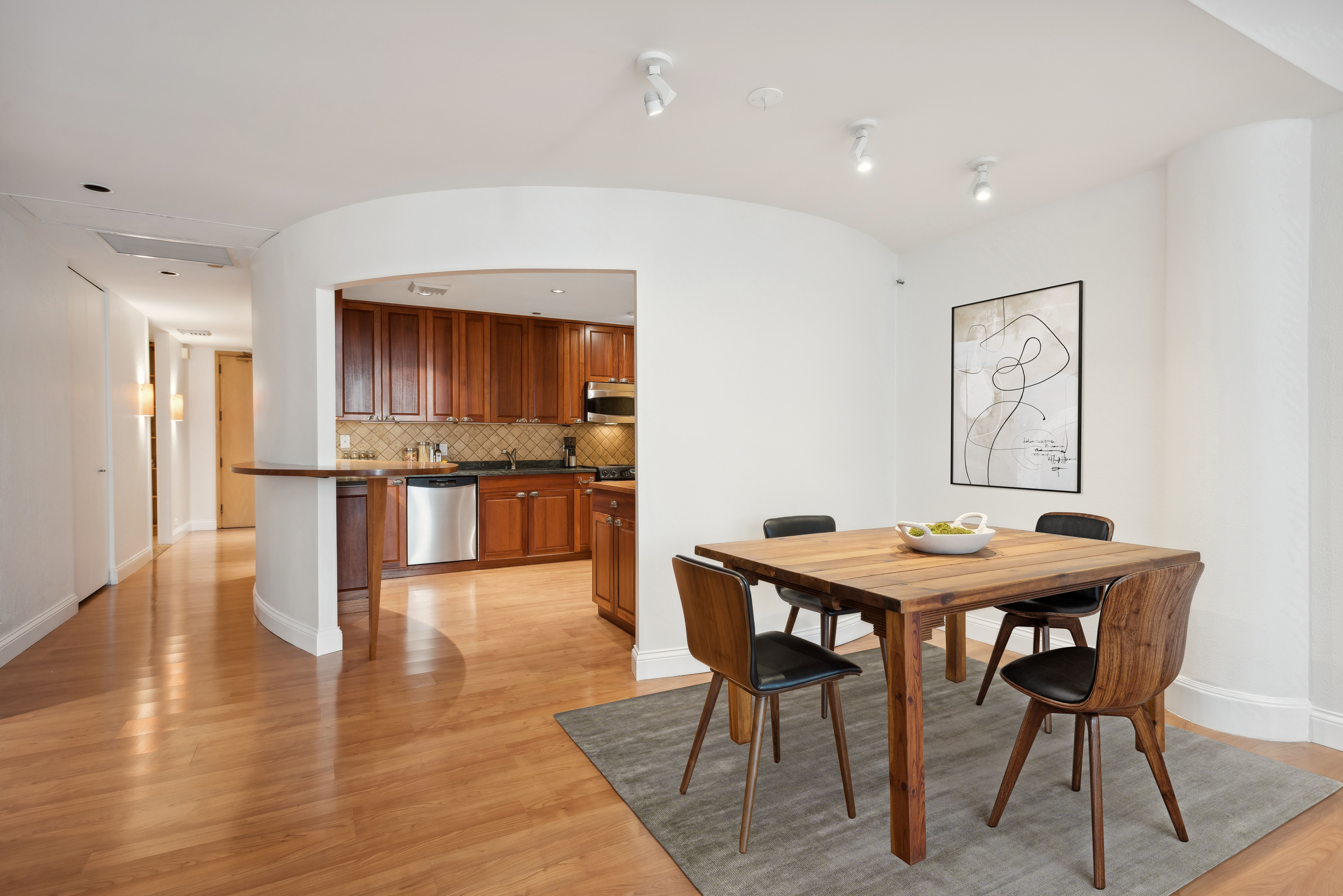 680 N Lake Shore Drive Unit 1415 