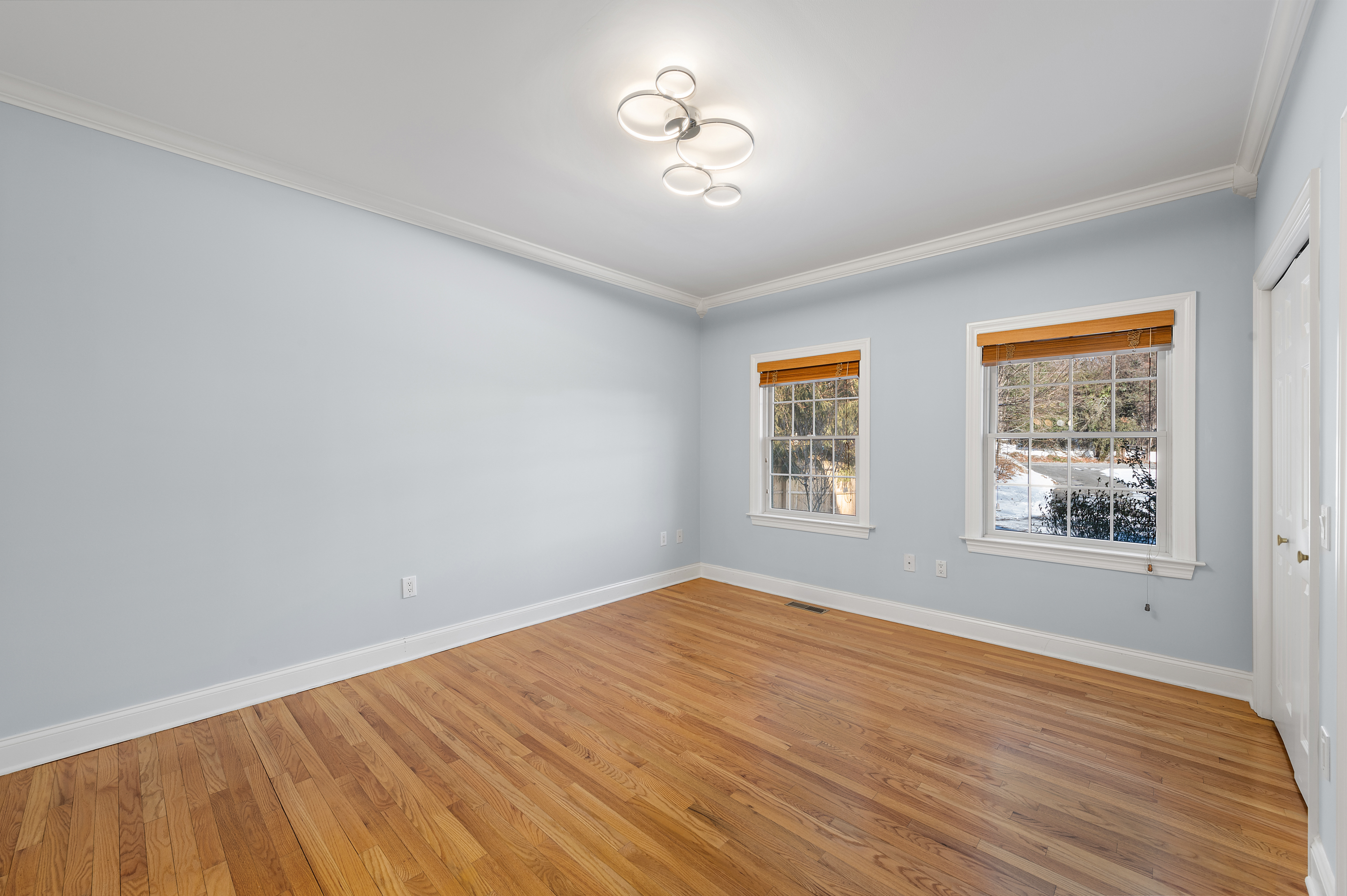 95 Valleywood Road