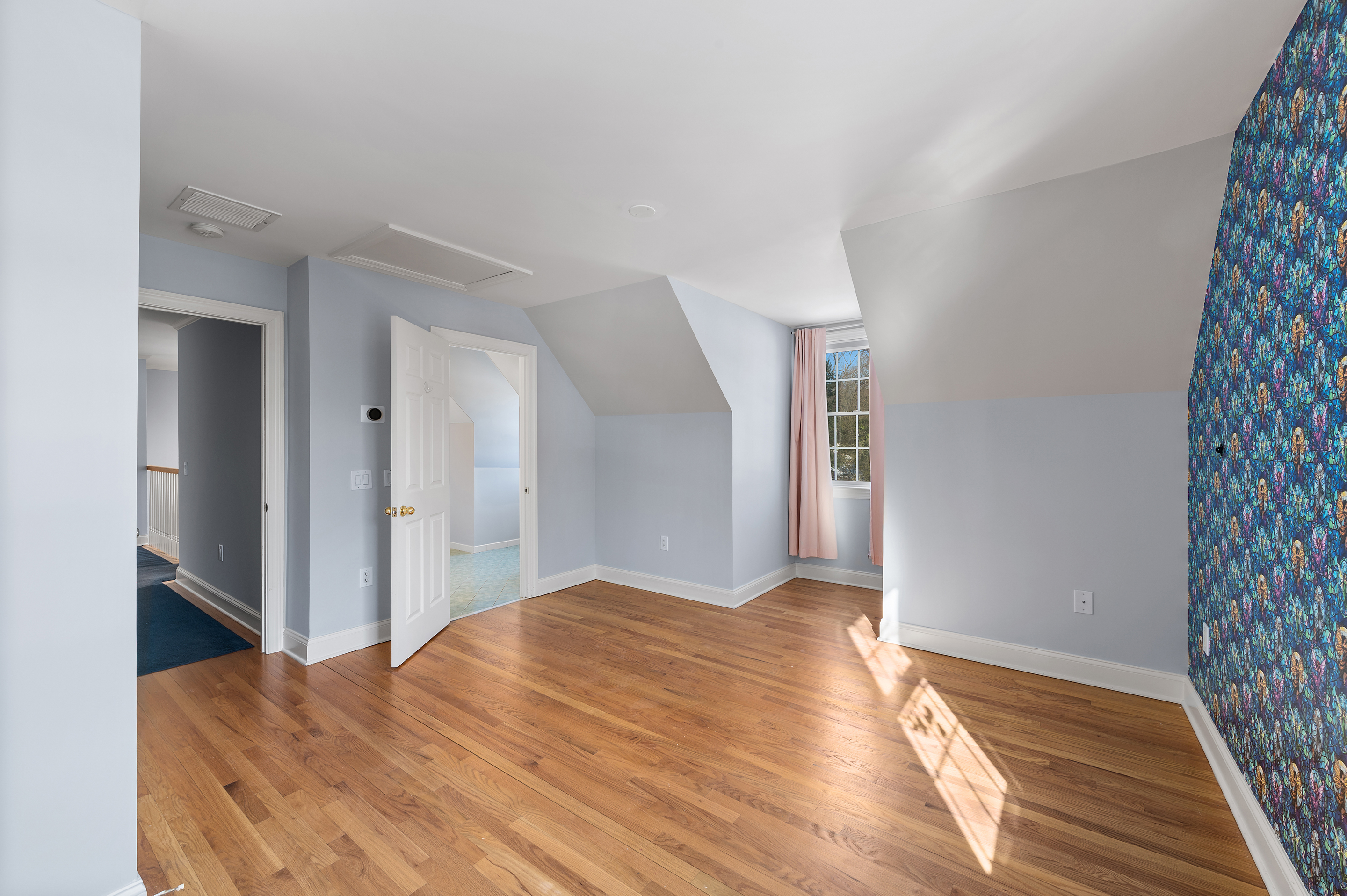 95 Valleywood Road