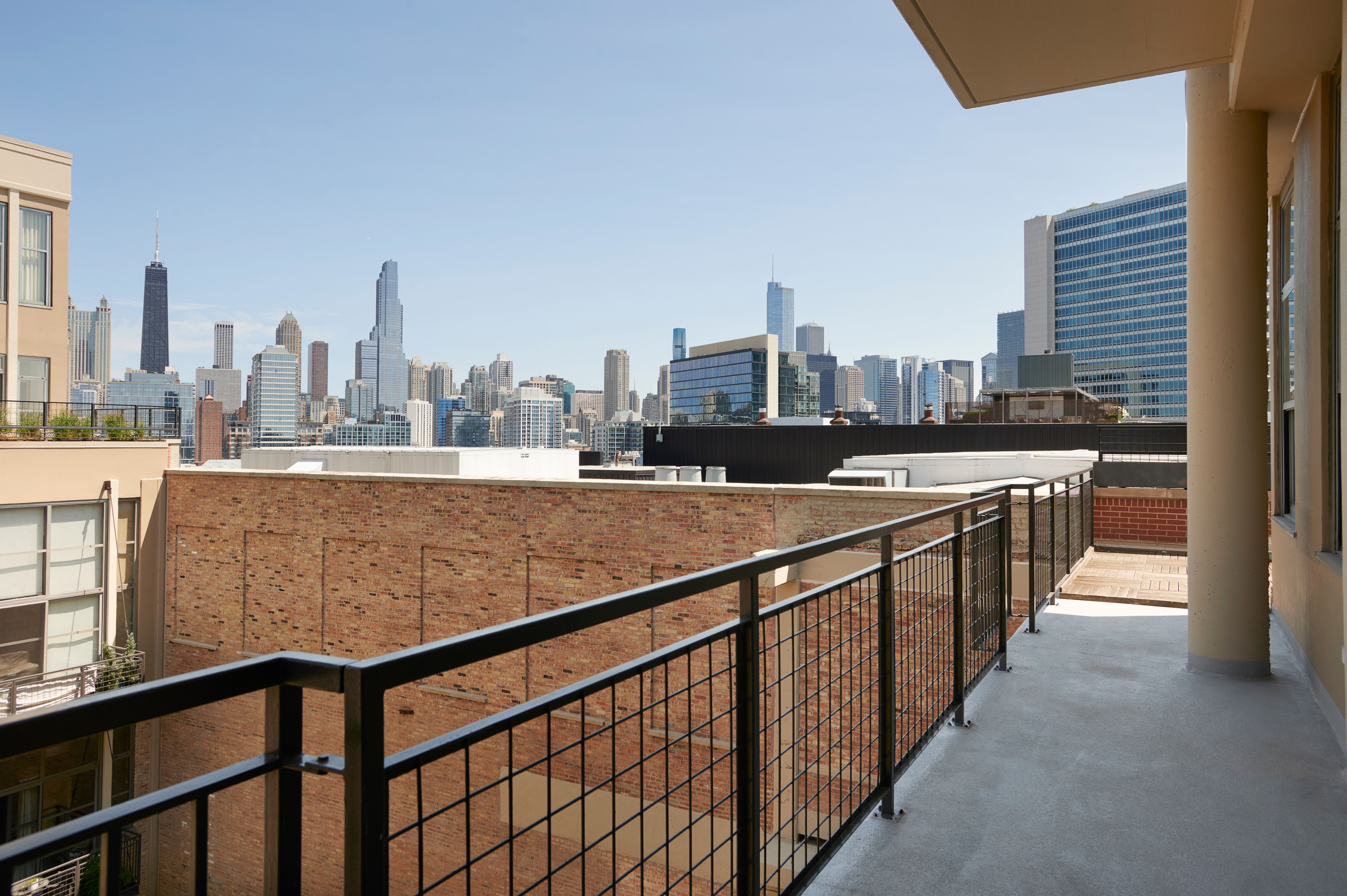 900 N Kingsbury Street Unit 1001