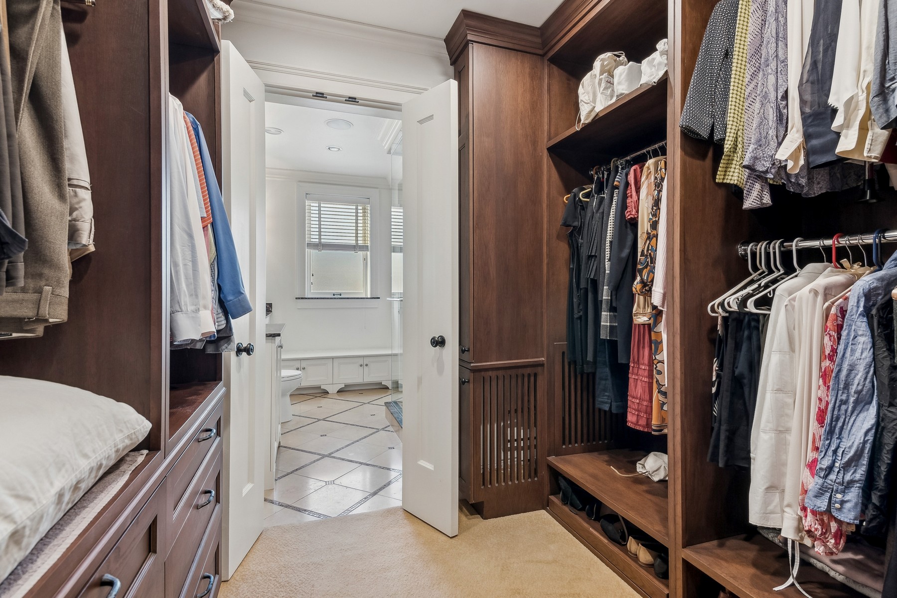 442 West Wellington 4W 
