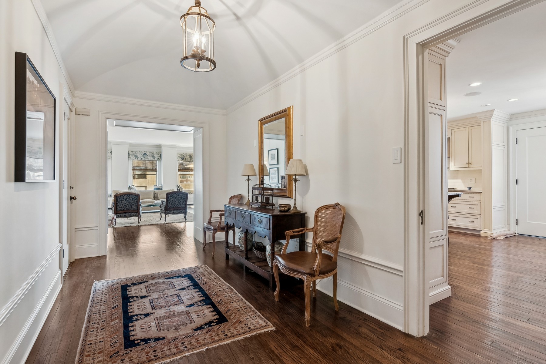 442 West Wellington 4W 