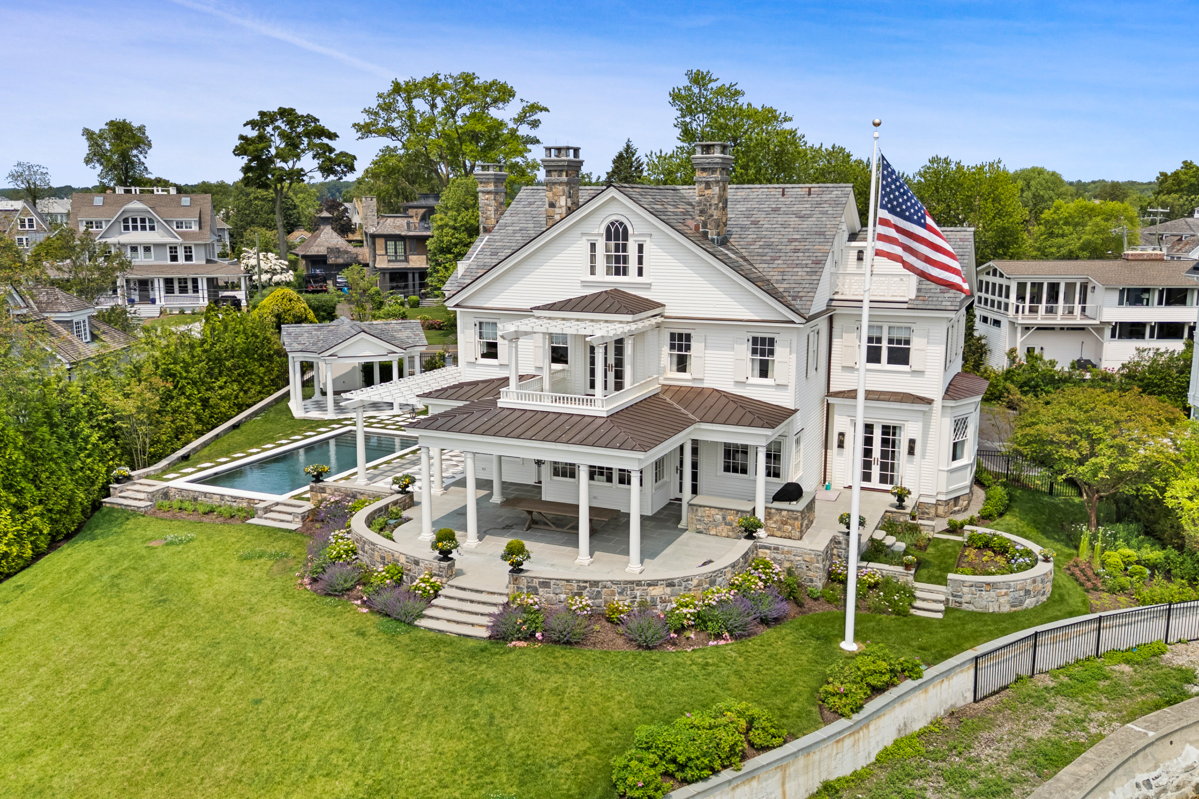 198 Shore Road