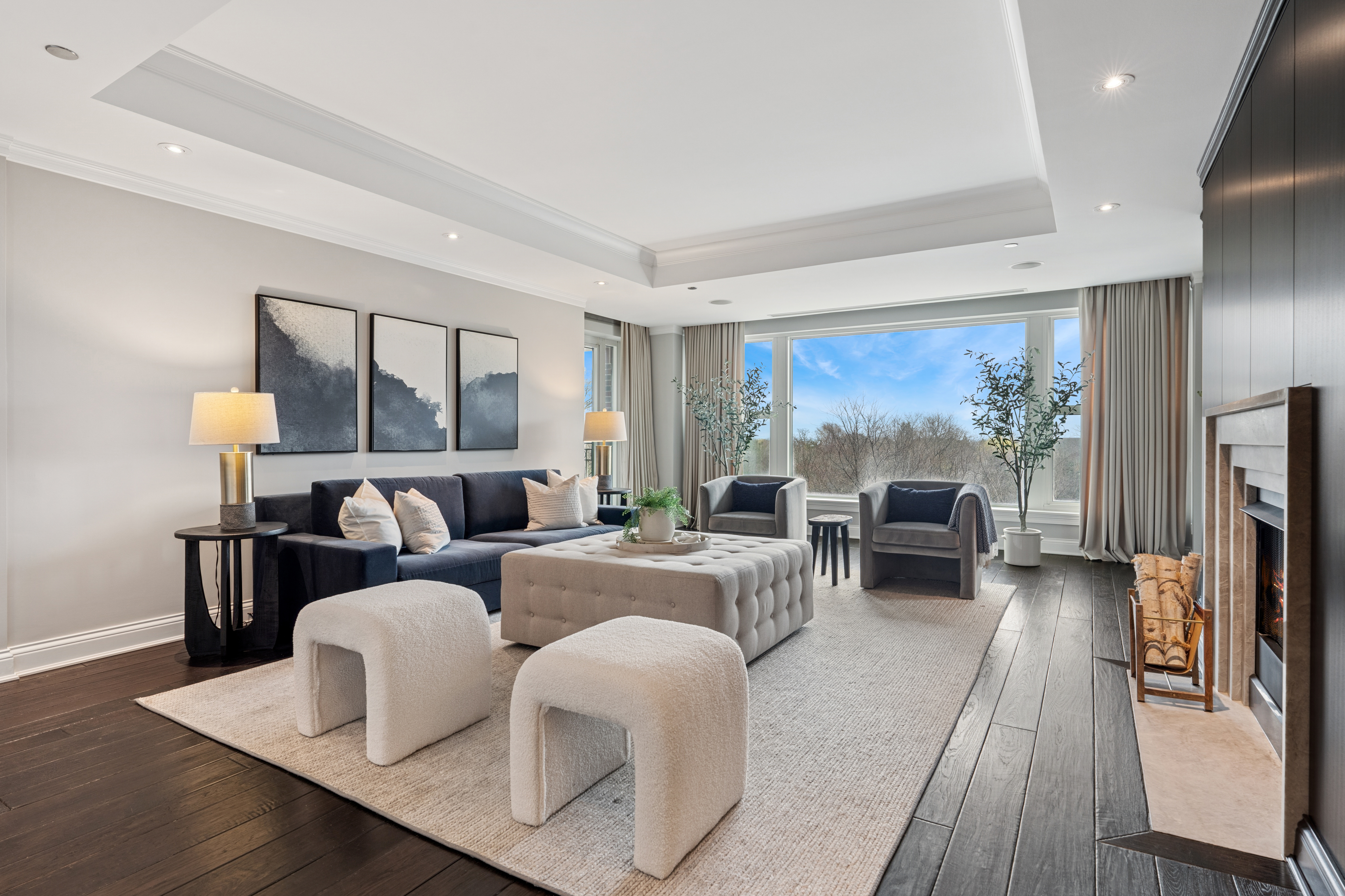 2120 N Lincoln Park West Unit# 5-6