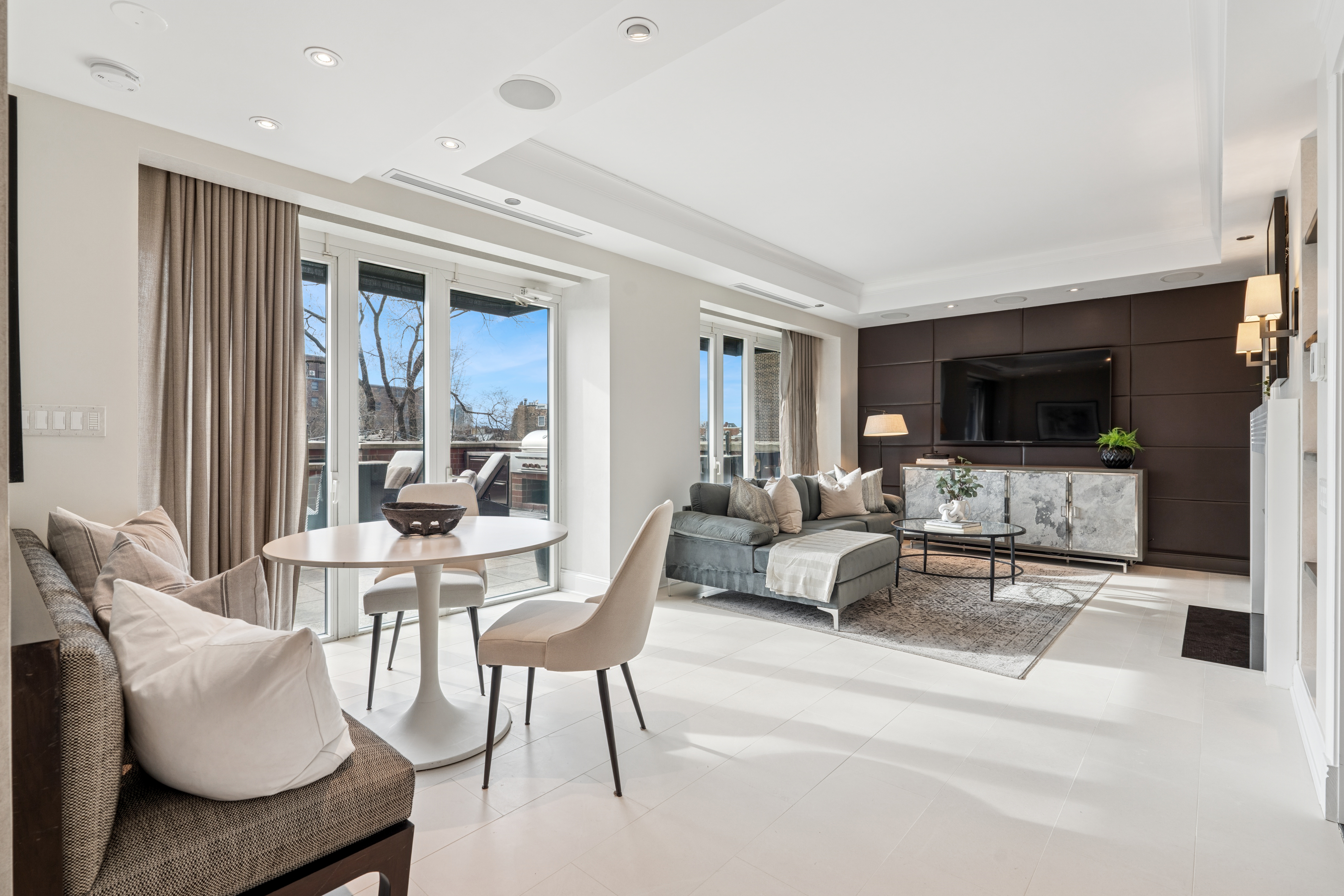 2120 N Lincoln Park West Unit# 5-6