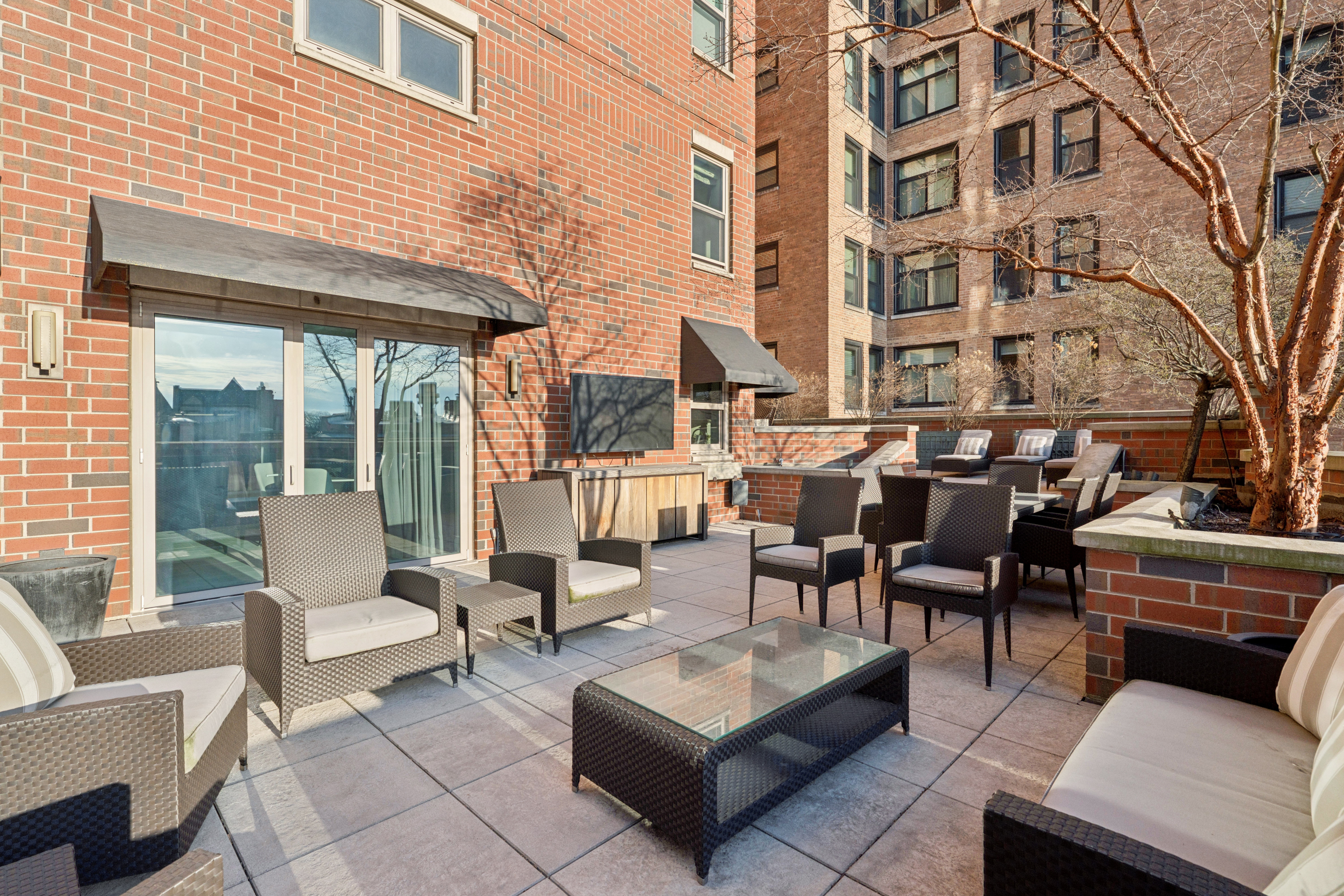 2120 N Lincoln Park West Unit# 5-6