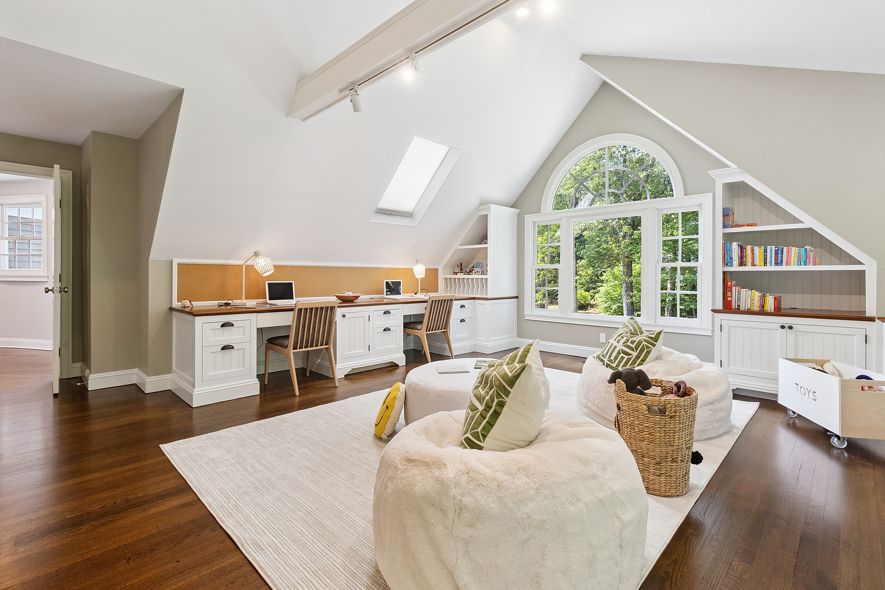 125 Middlebrook Farm Road