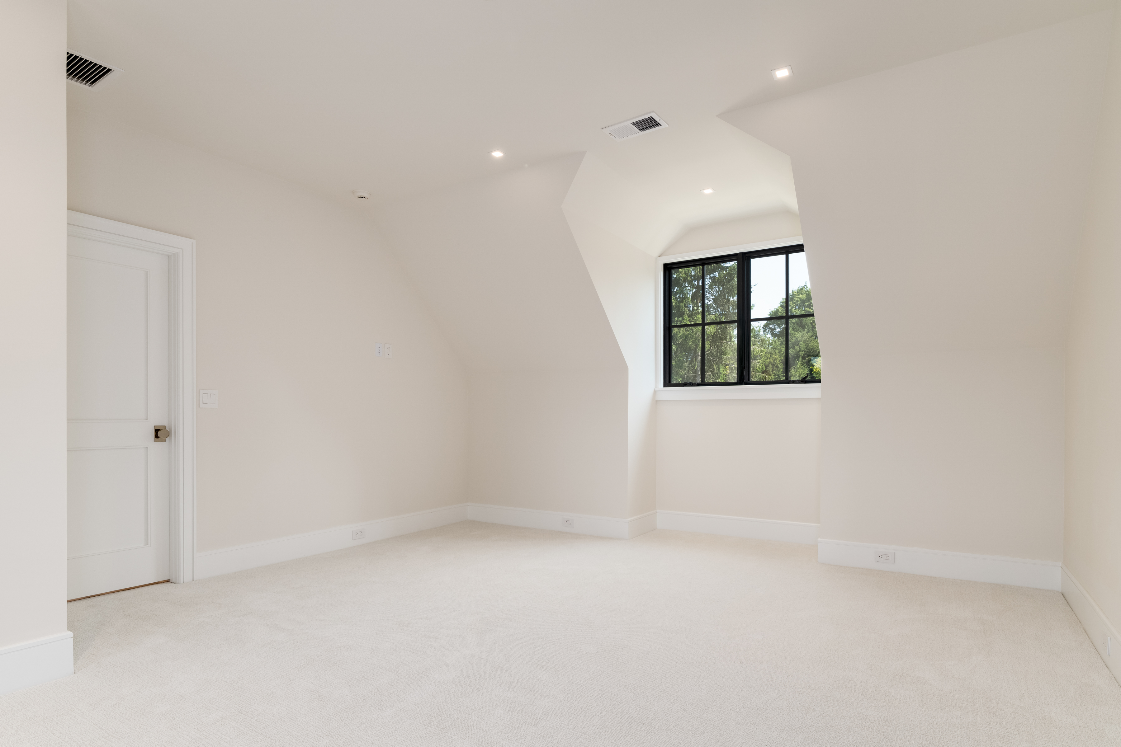 7 Parsonage Road, Greenwich, CT