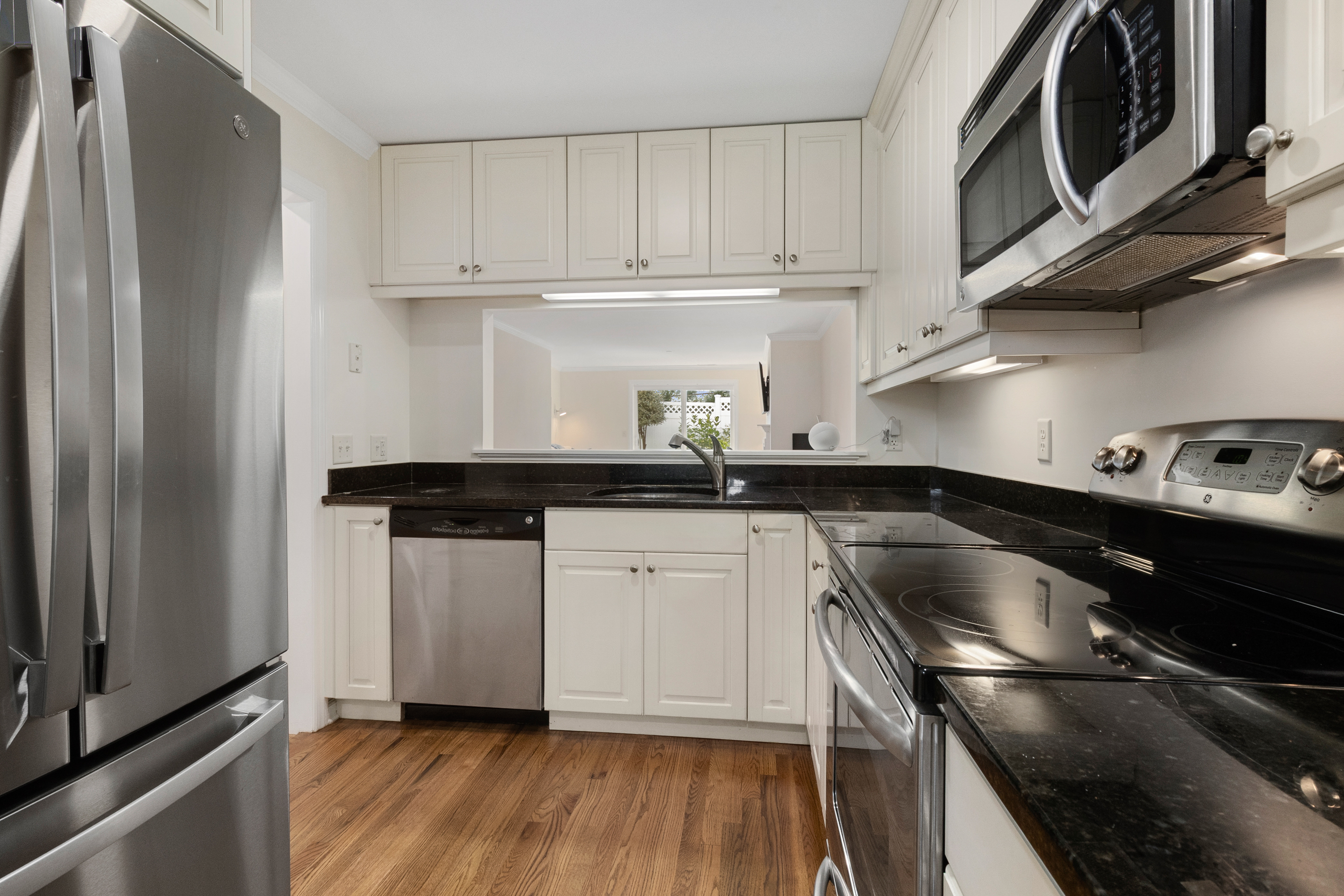 51 Forest Avenue, 67