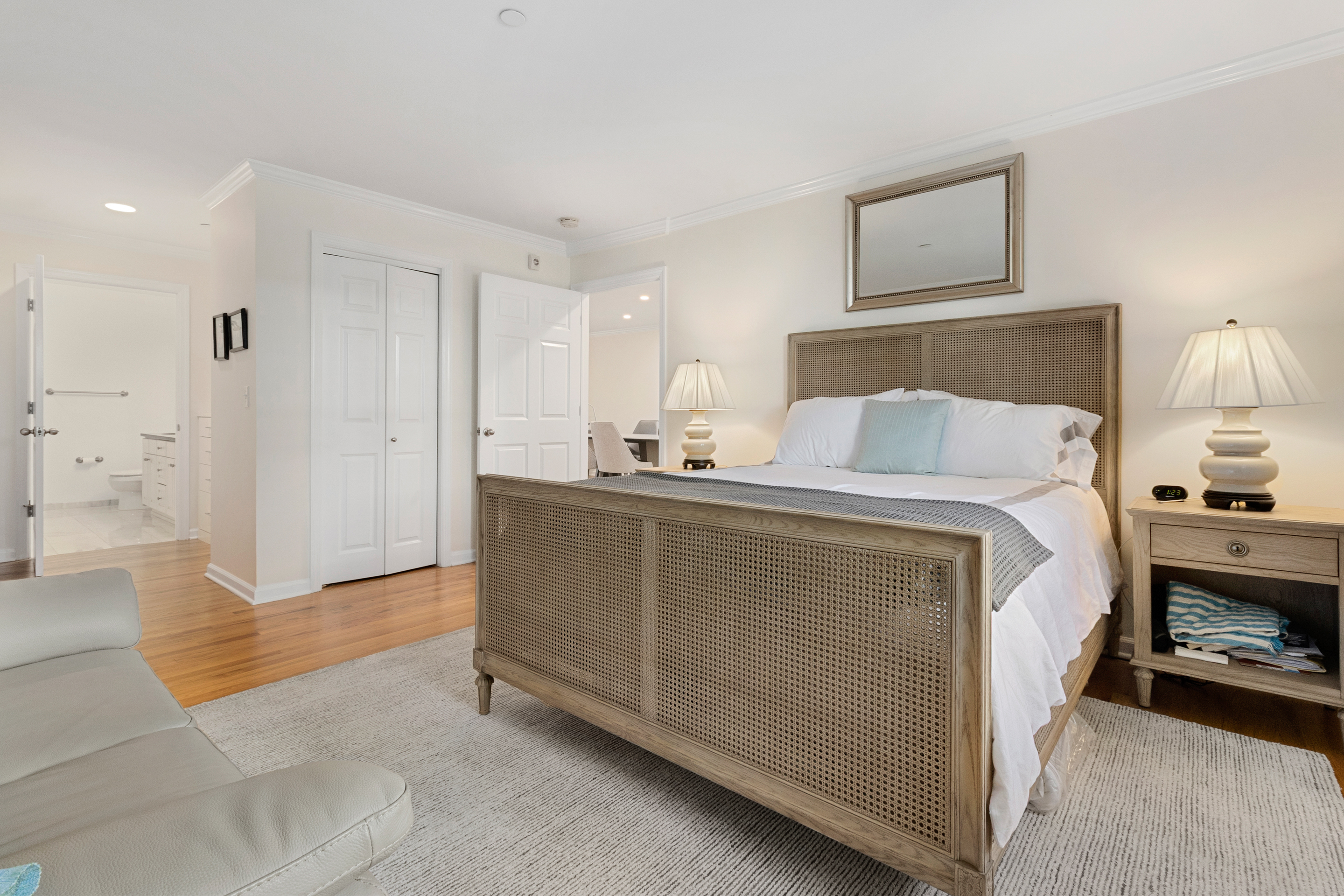 51 Forest Avenue, 67