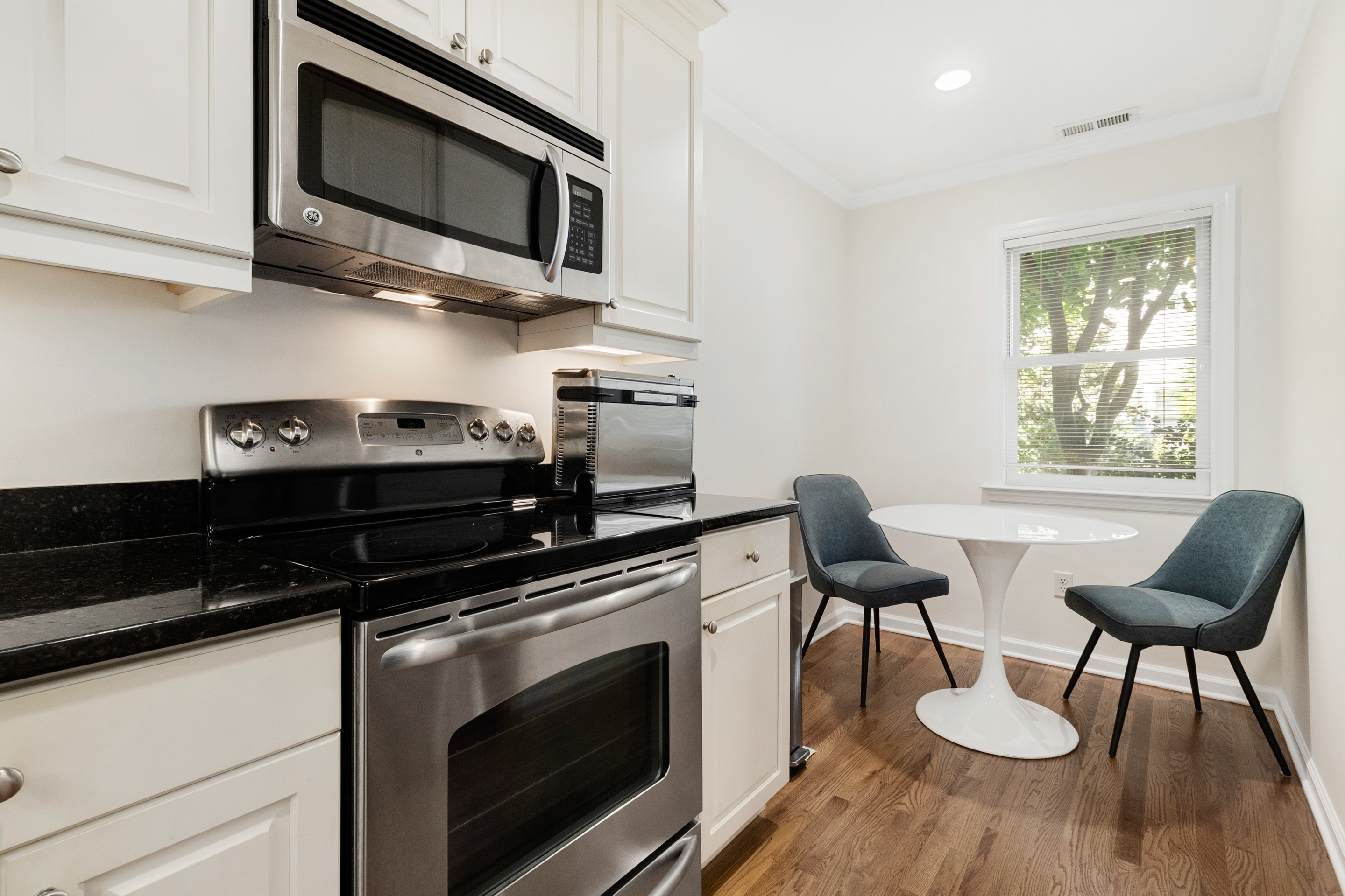 51 Forest Avenue, 67