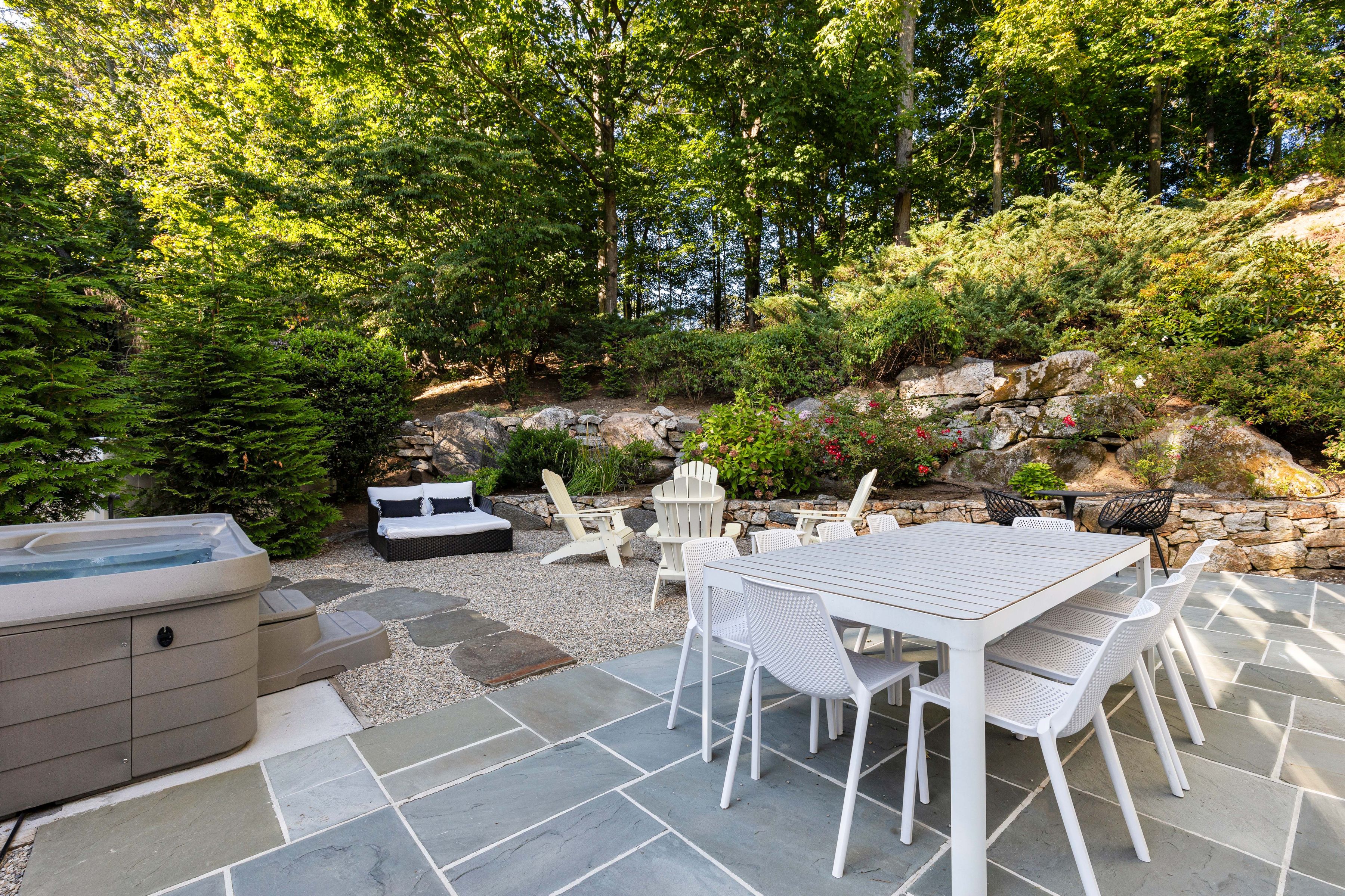525 Westover Road