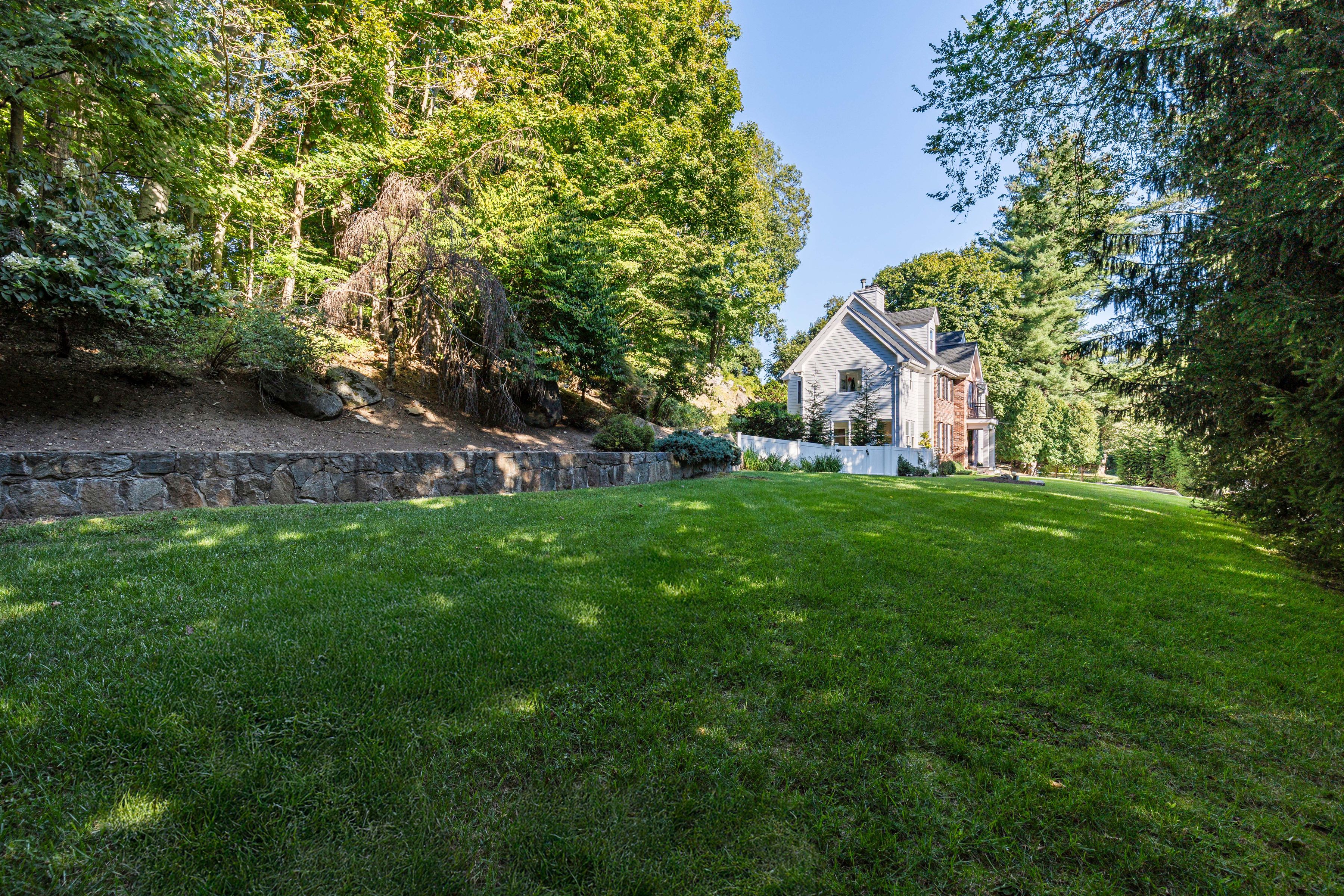 525 Westover Road