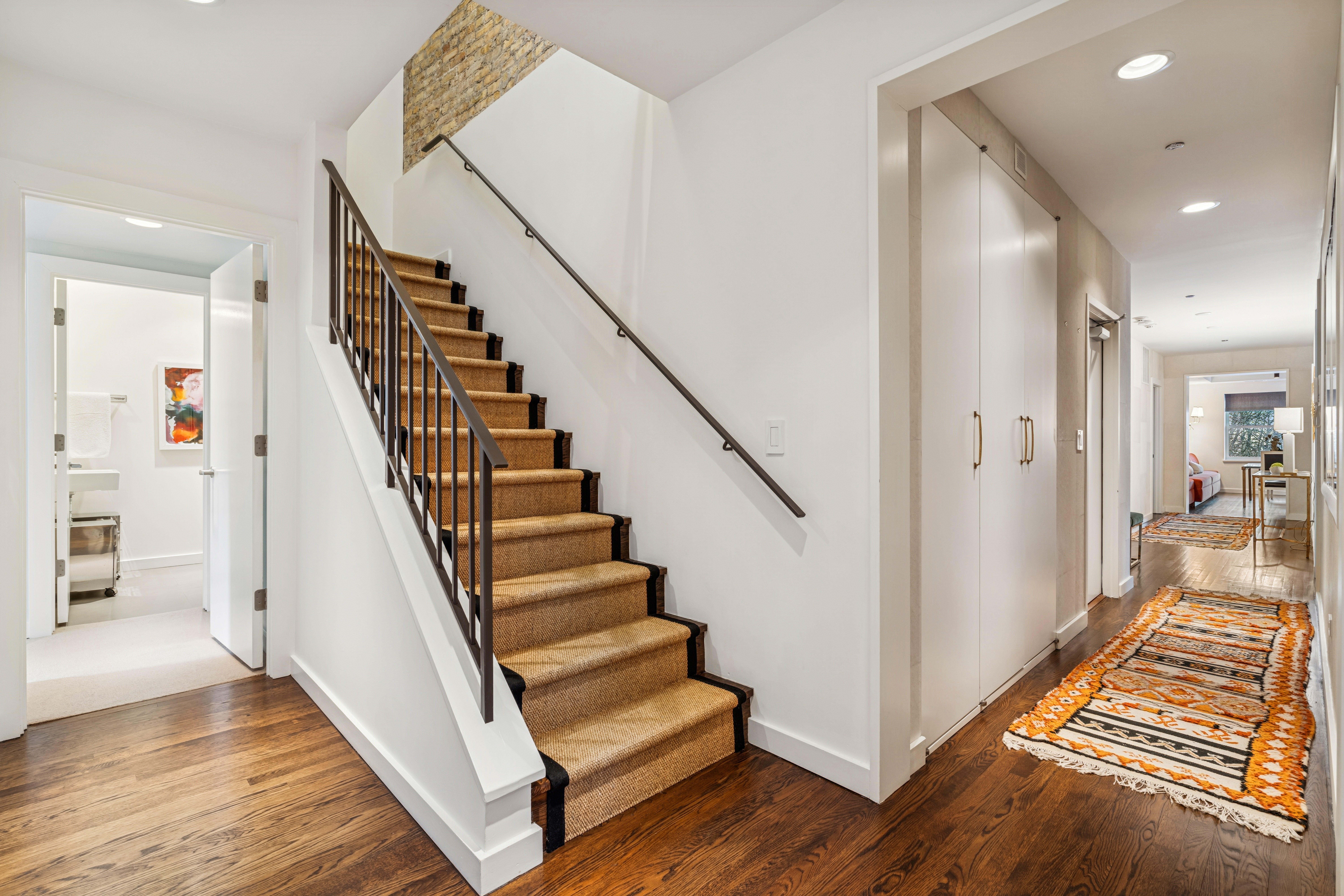 3030 N Lake Shore Drive Unit# PH401