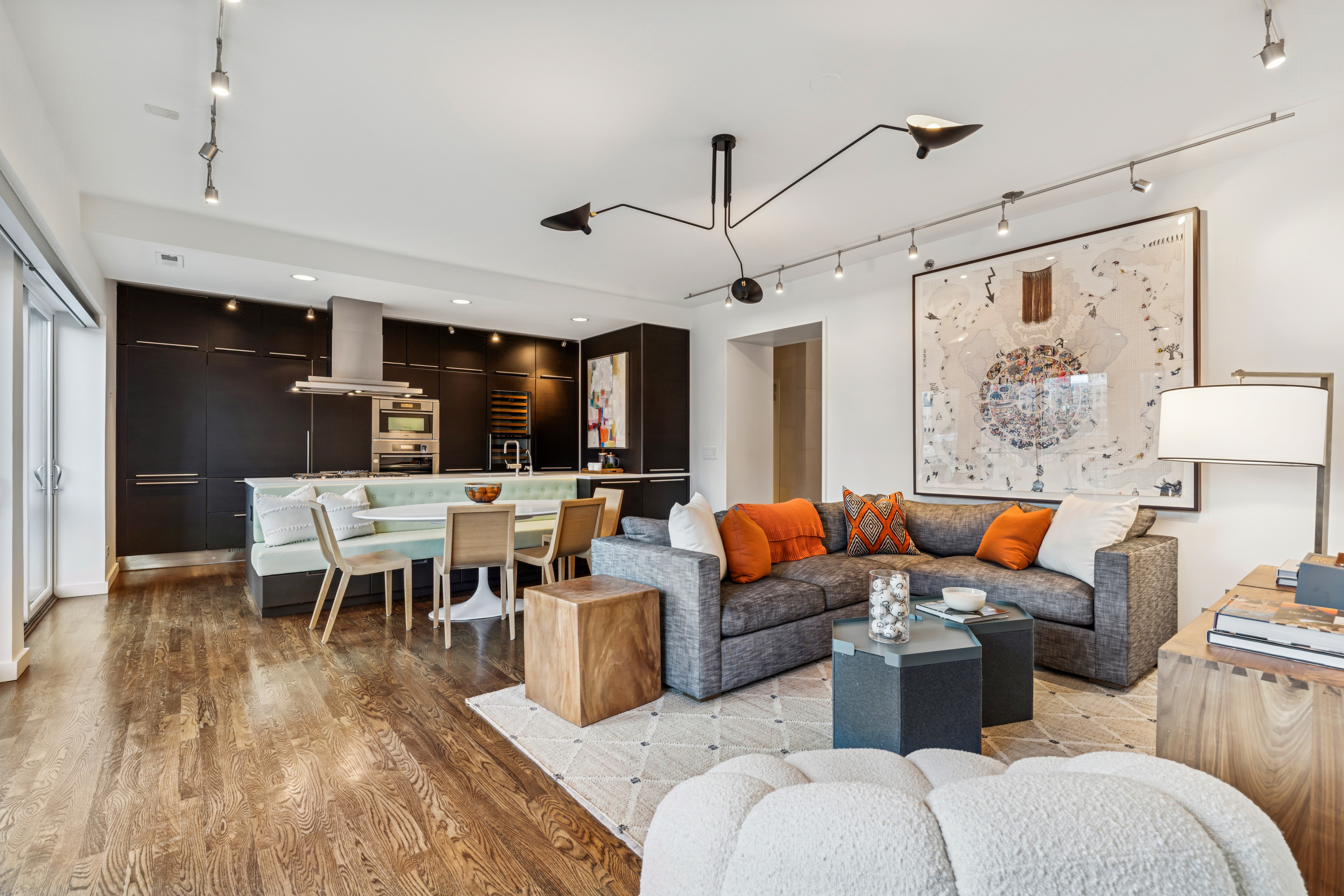 3030 N Lake Shore Drive Unit# PH401