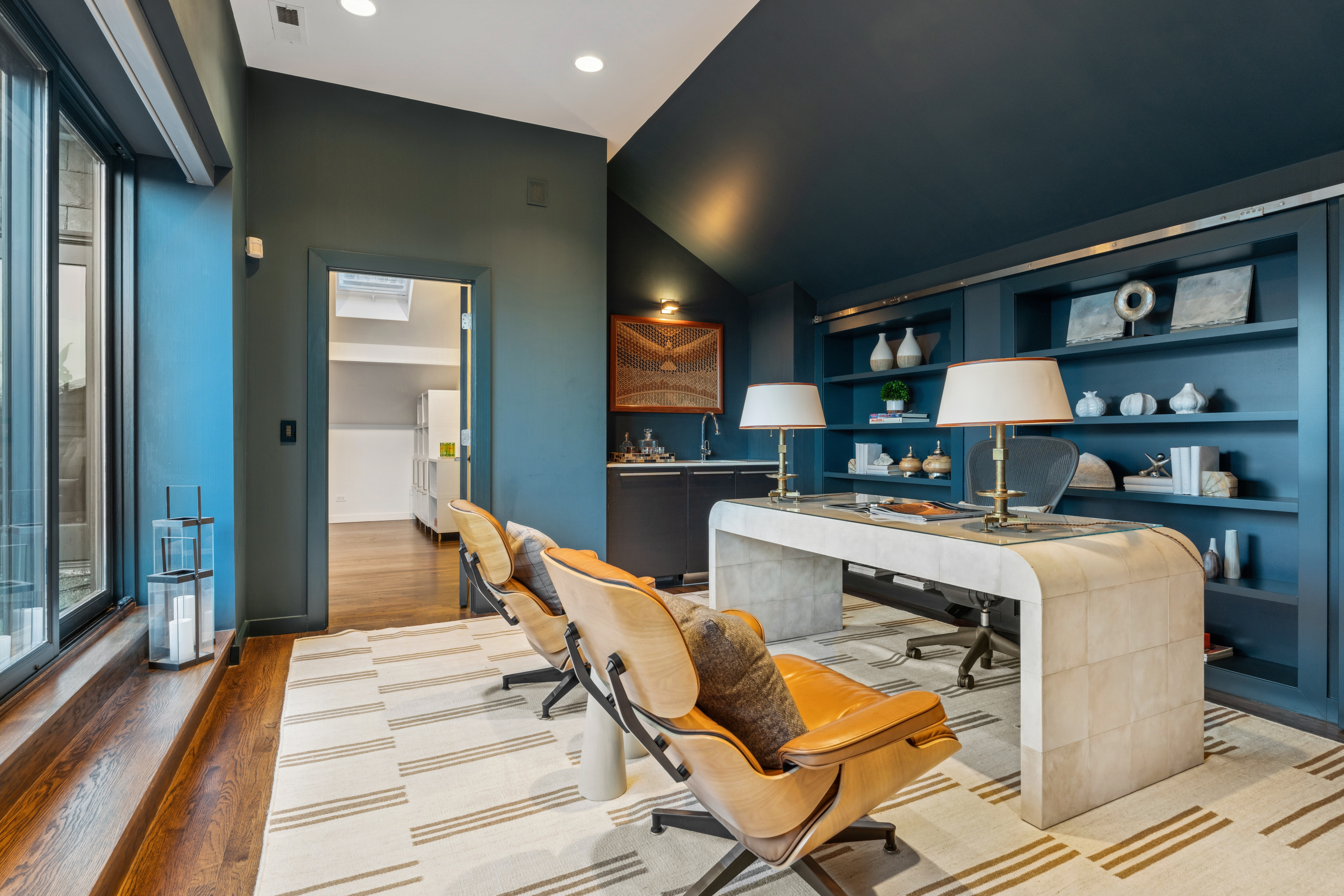 3030 N Lake Shore Drive Unit# PH401