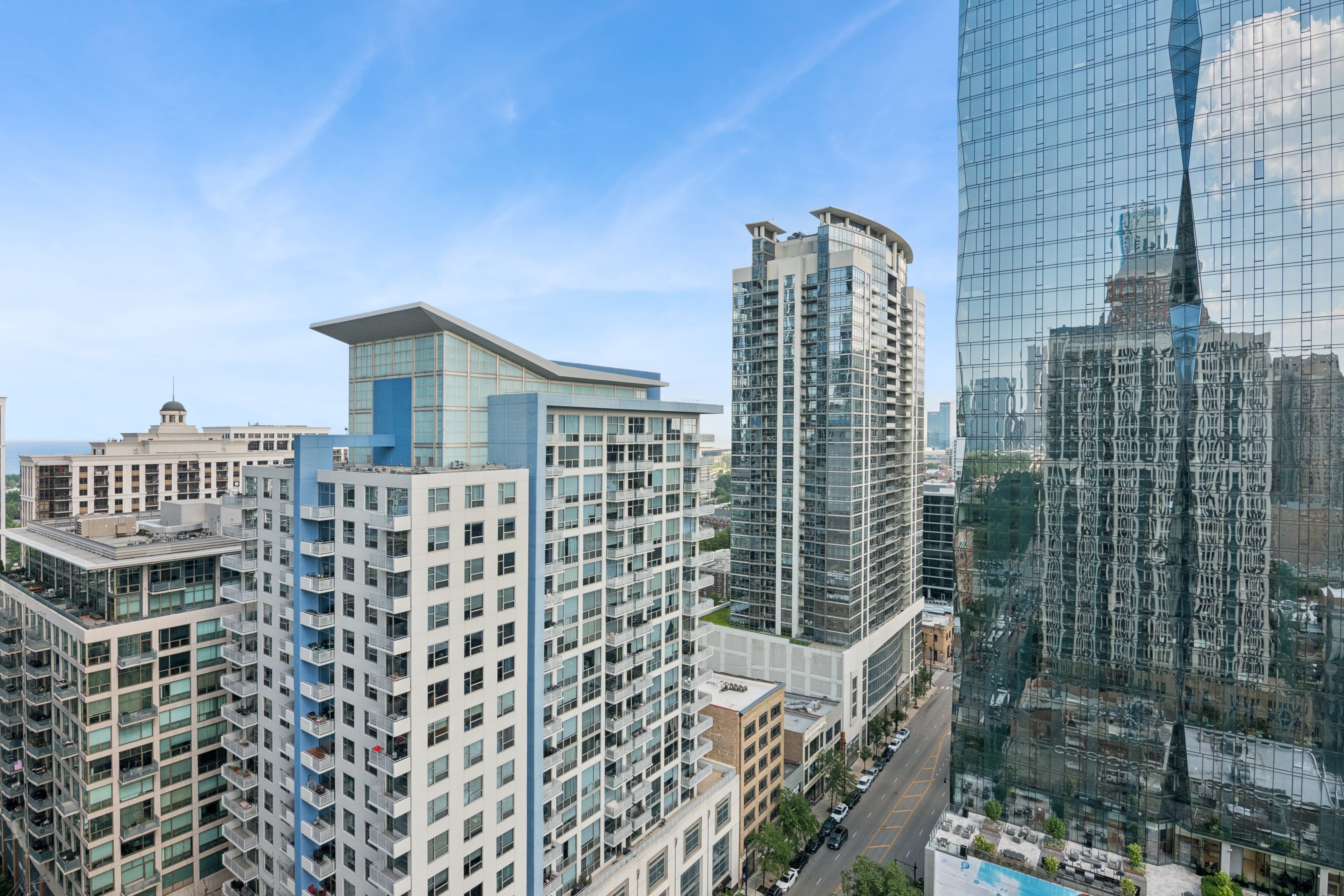 1250 S Michigan 2304 