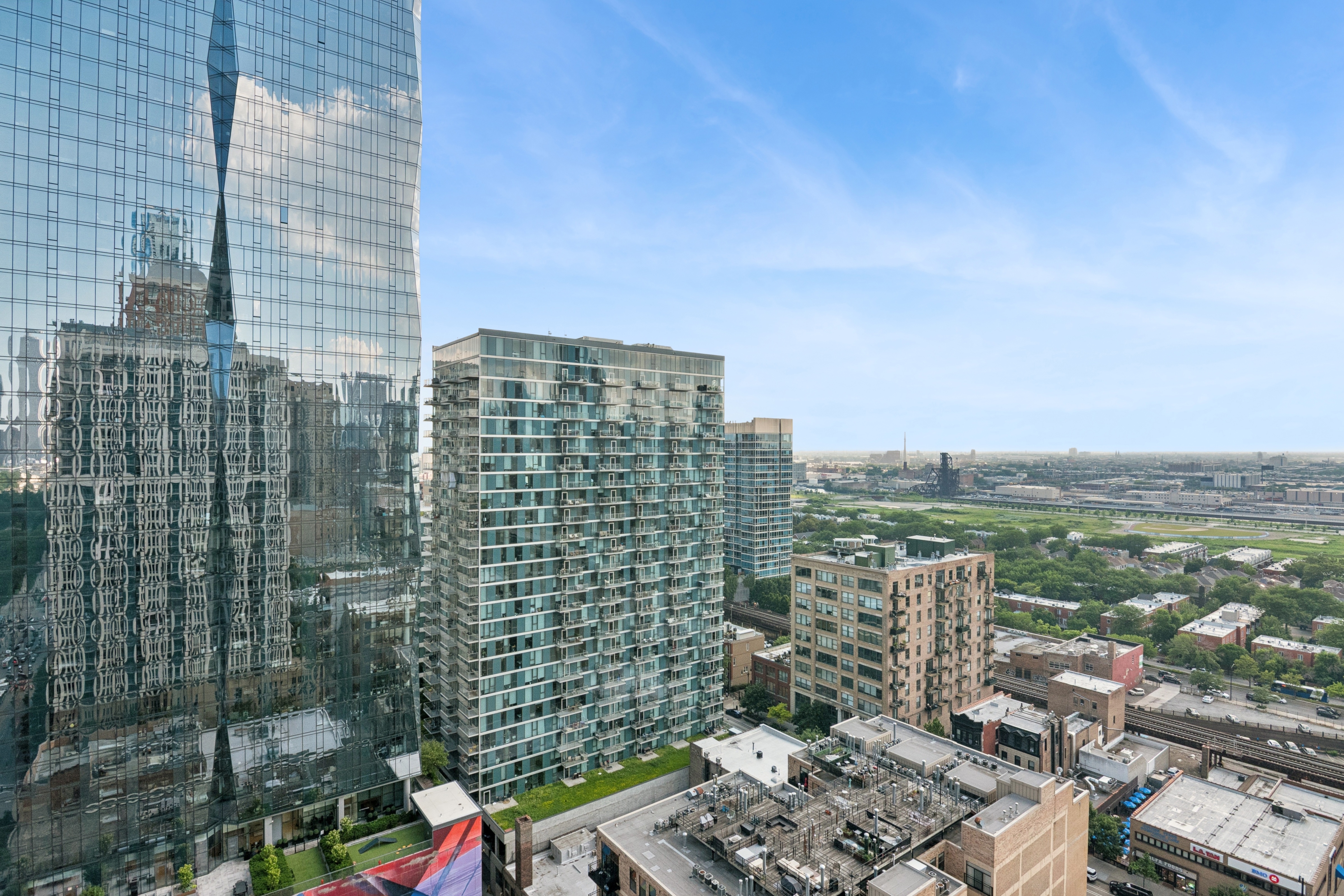 1250 S Michigan 2304 