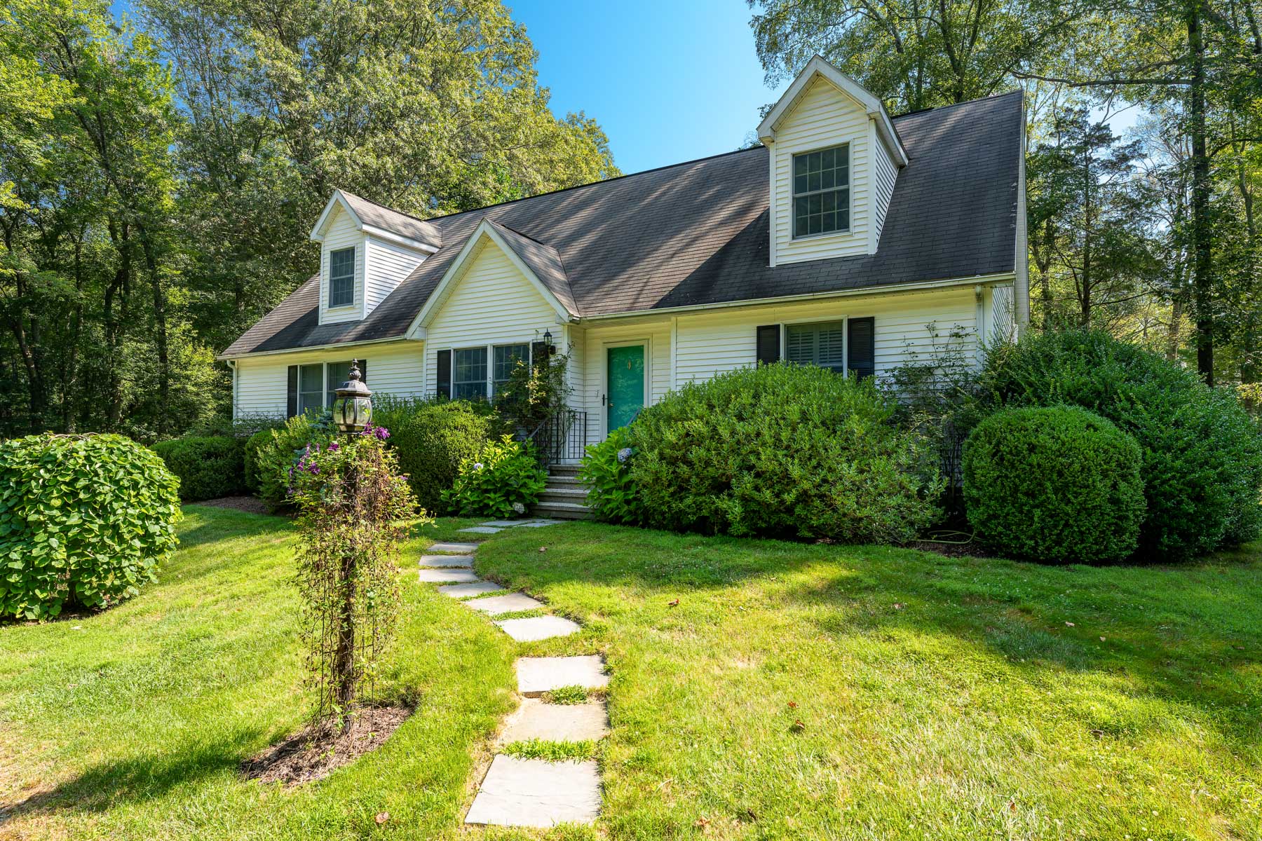 1233 Rock Rimmon Road, Stamford, CT