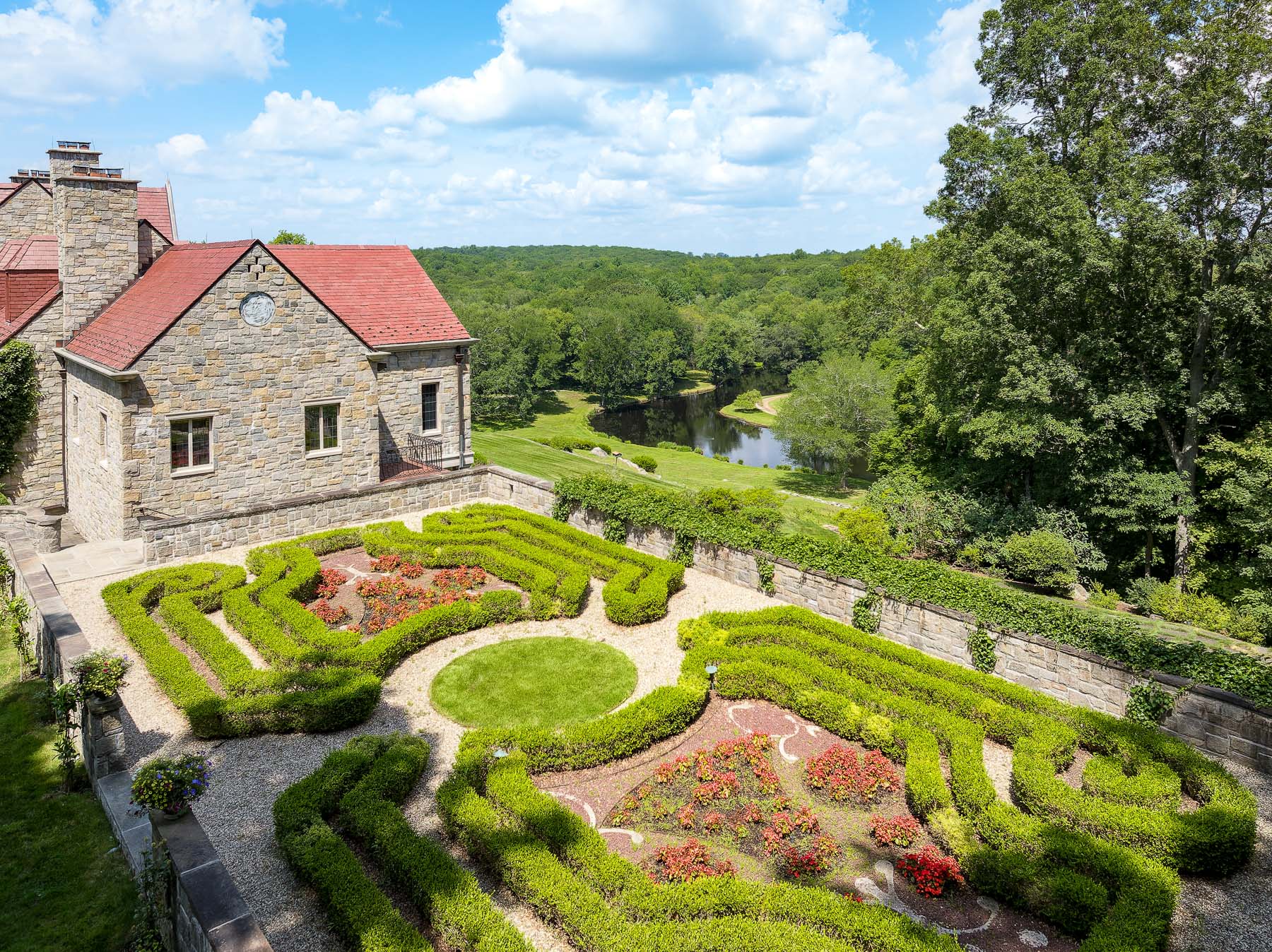 1233 Rock Rimmon Road, Stamford, CT