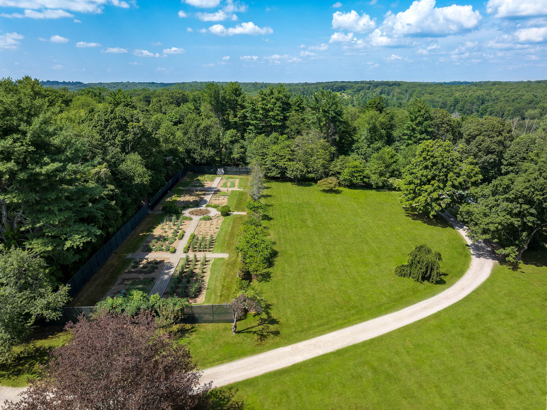 1233 Rock Rimmon Road, Stamford, CT