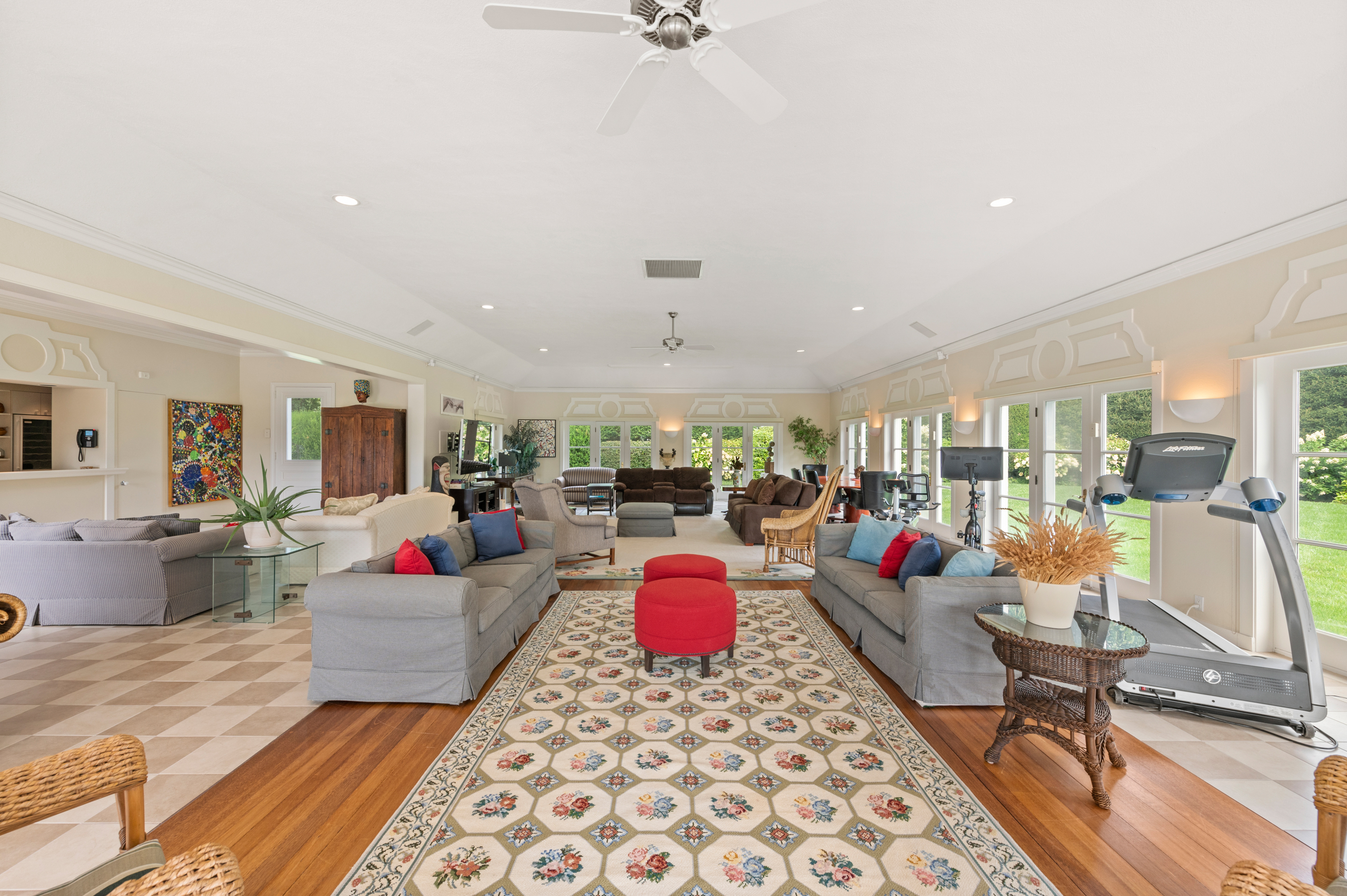 25 Field Point Circle, Greenwich, CT