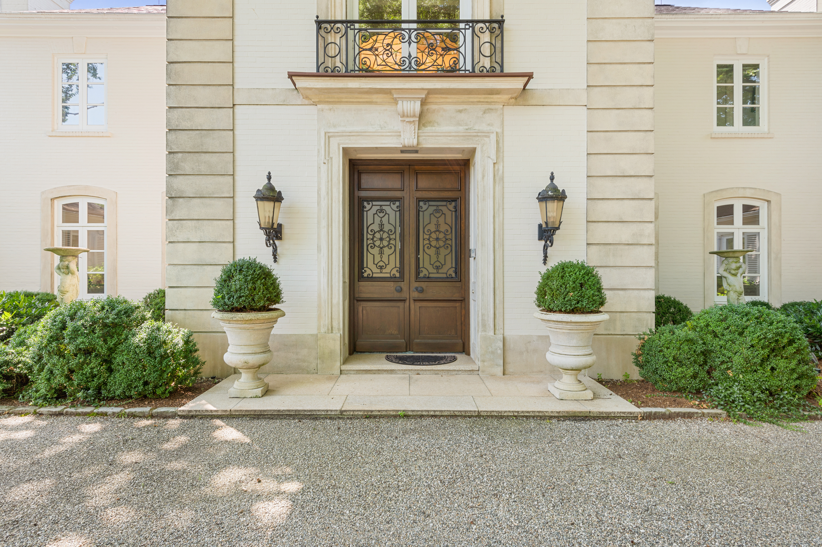 25 Field Point Circle, Greenwich, CT