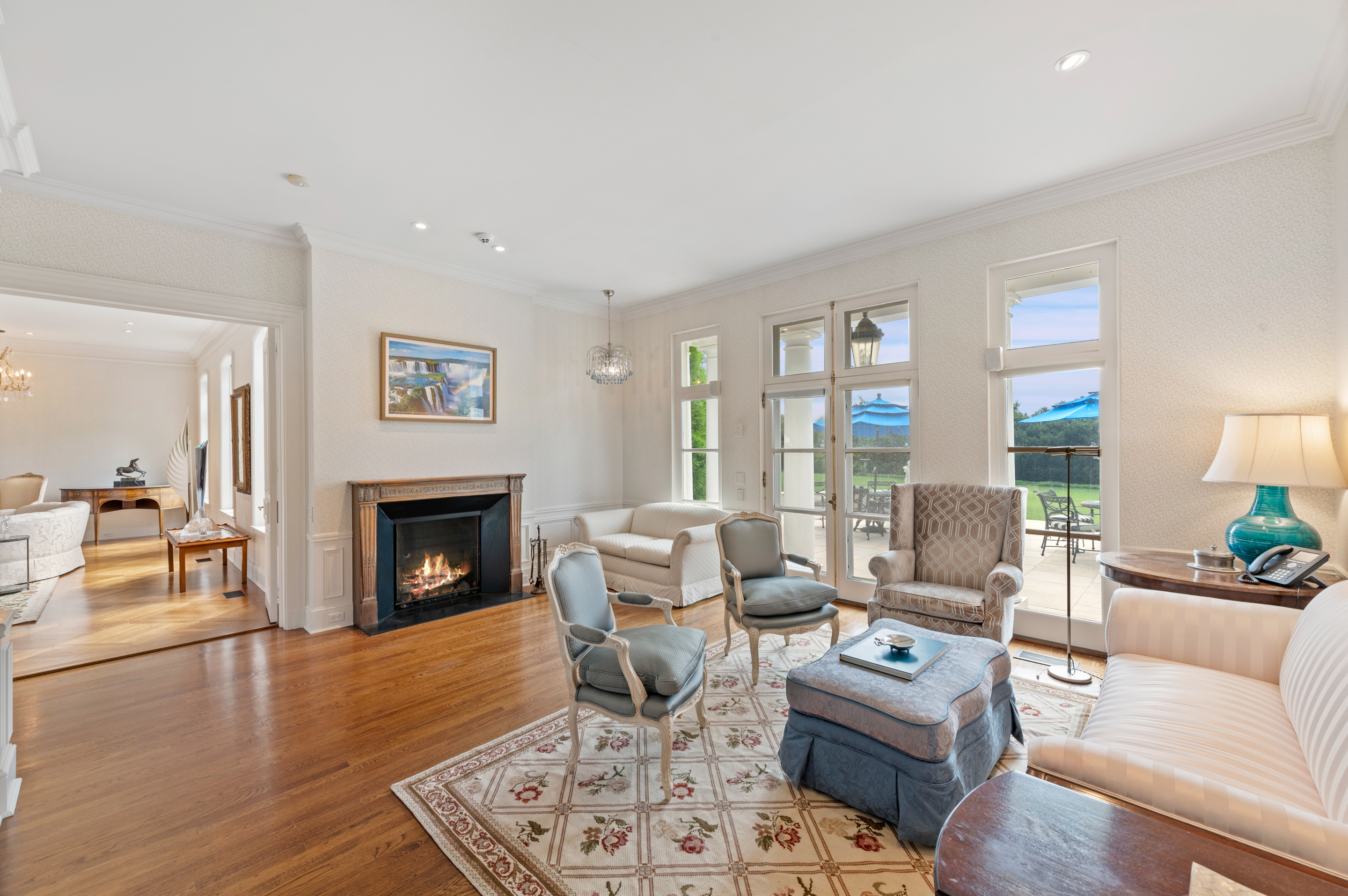 25 Field Point Circle, Greenwich, CT