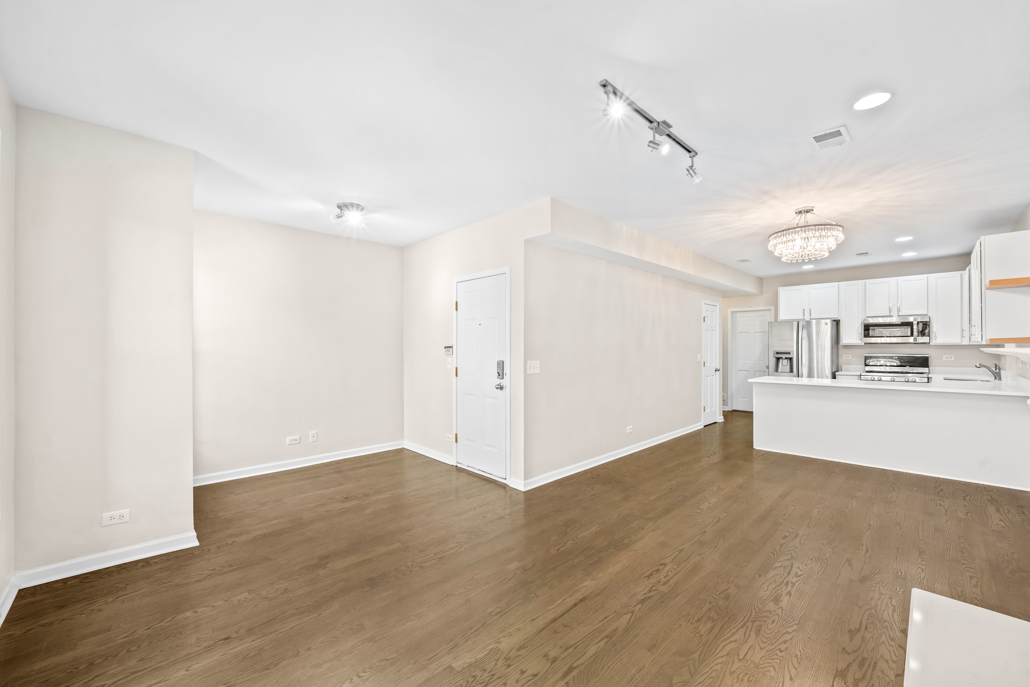 1103 N Paulina Street Unit# 2