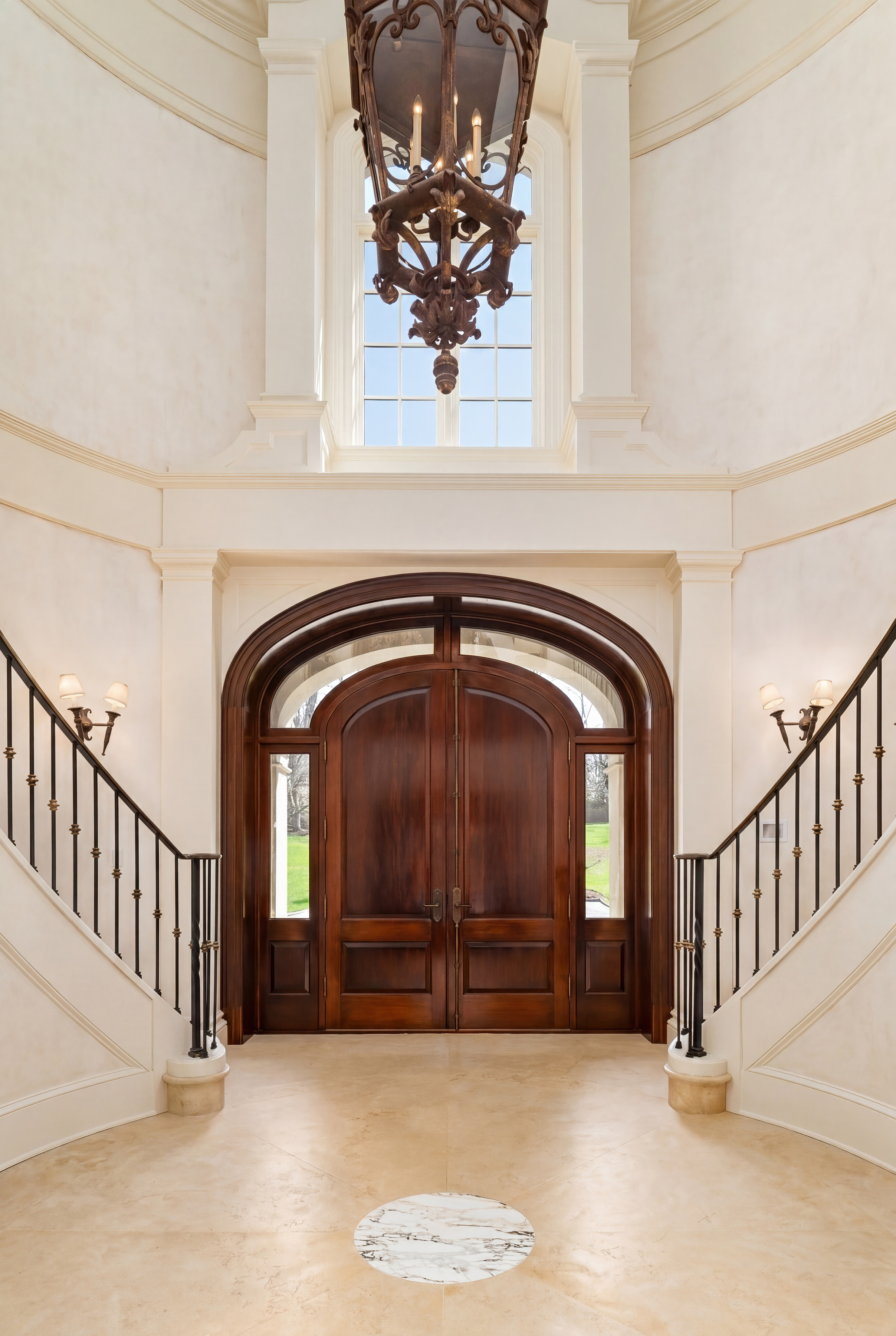 524 Lake Avenue, Greenwich, CT