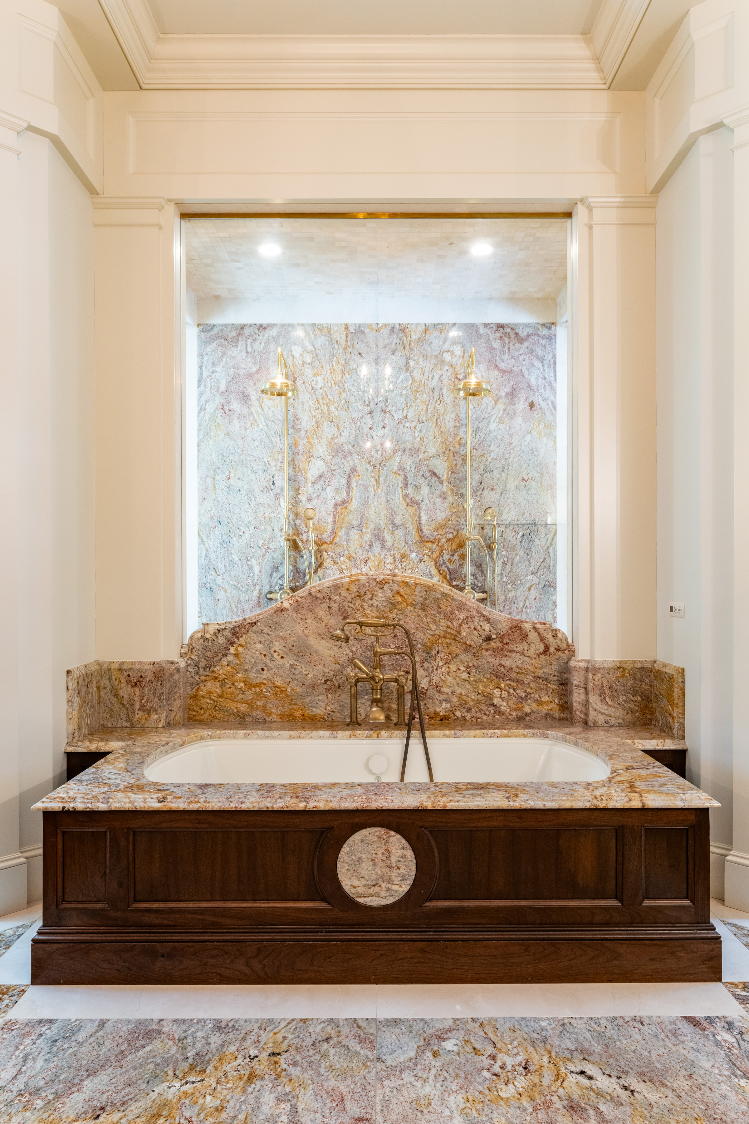 524 Lake Avenue, Greenwich, CT