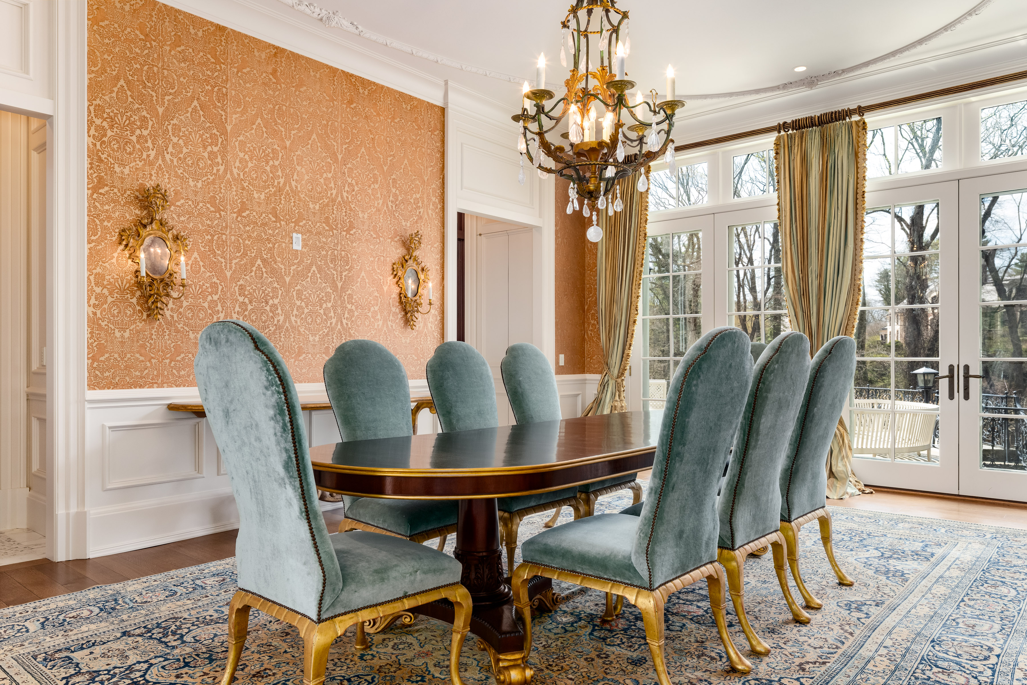 524 Lake Avenue, Greenwich, CT