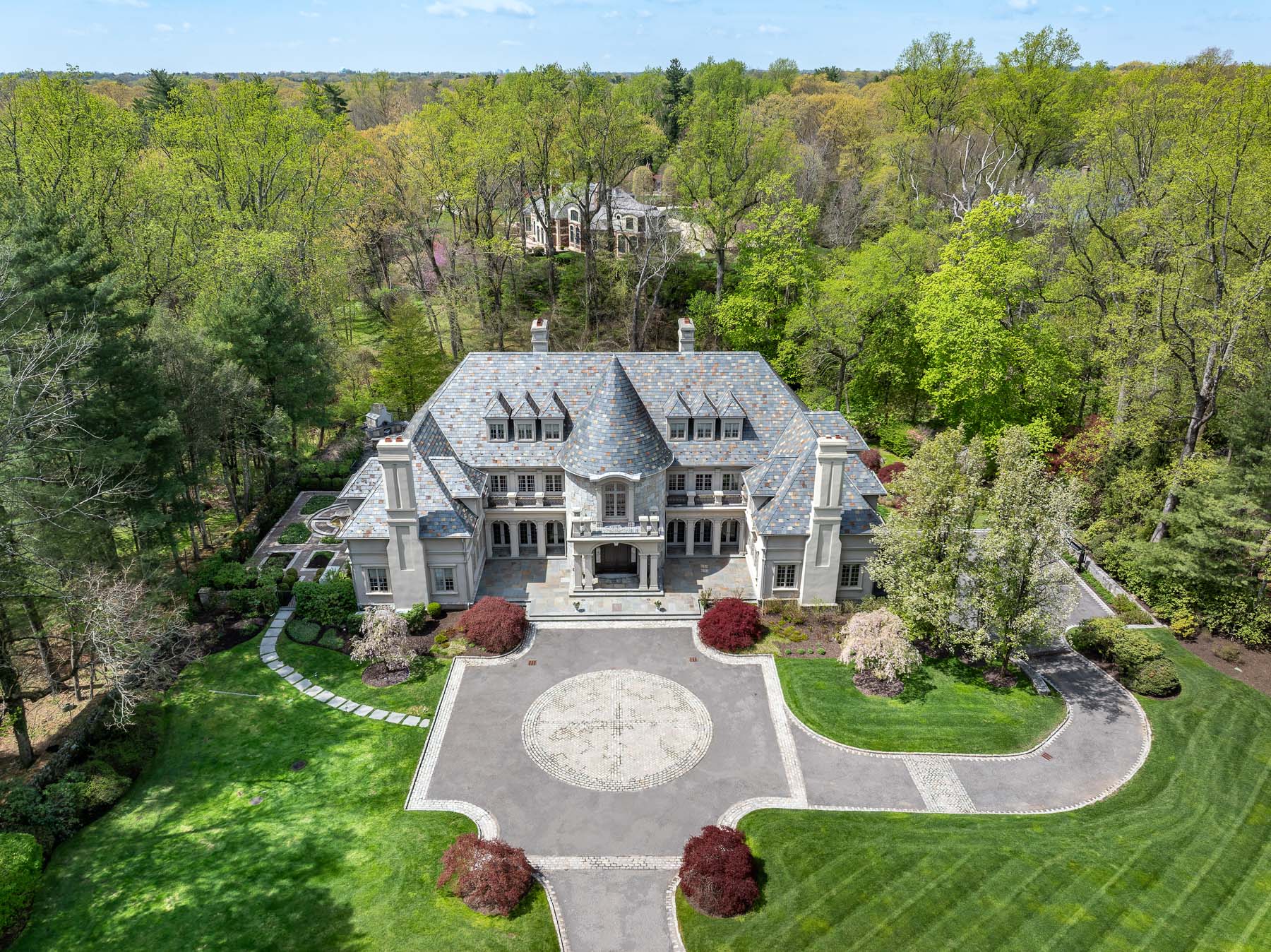 524 Lake Avenue, Greenwich, CT