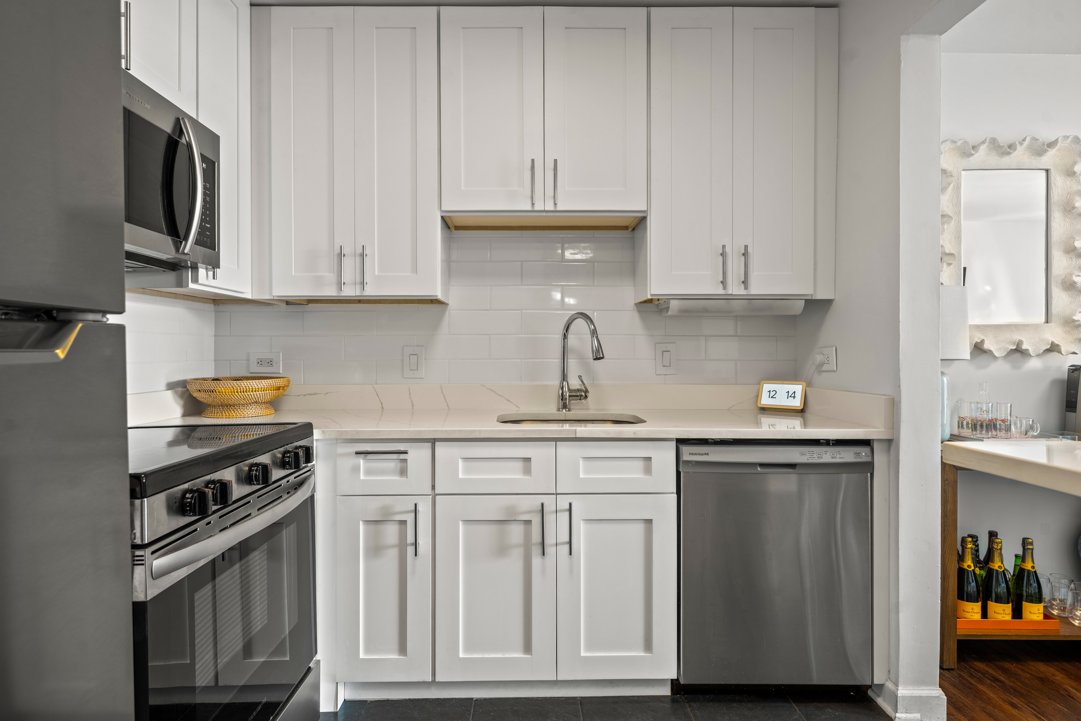 1212 N Lasalle Street Unit# 2107