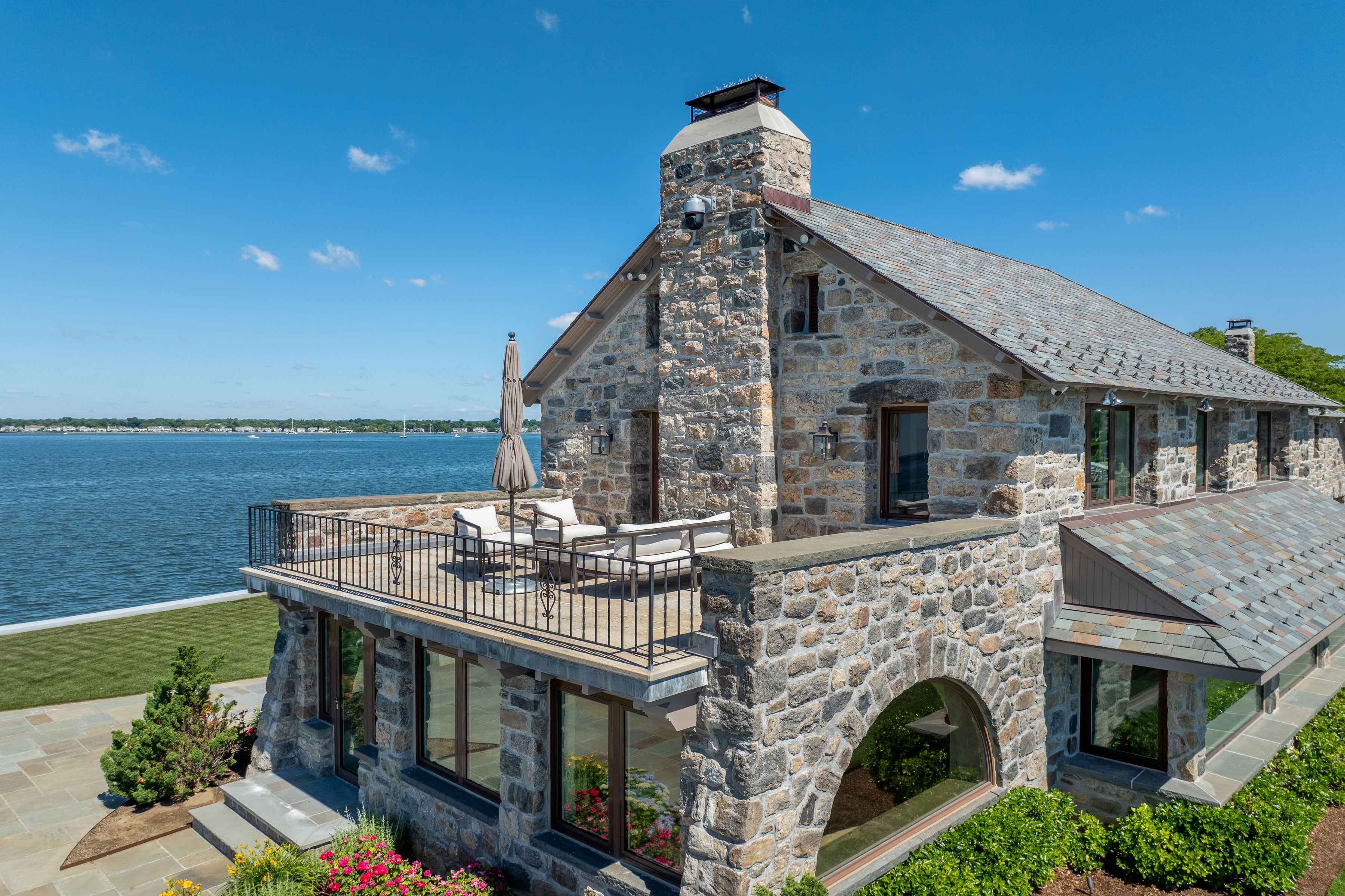 123 Saddle Rock Road