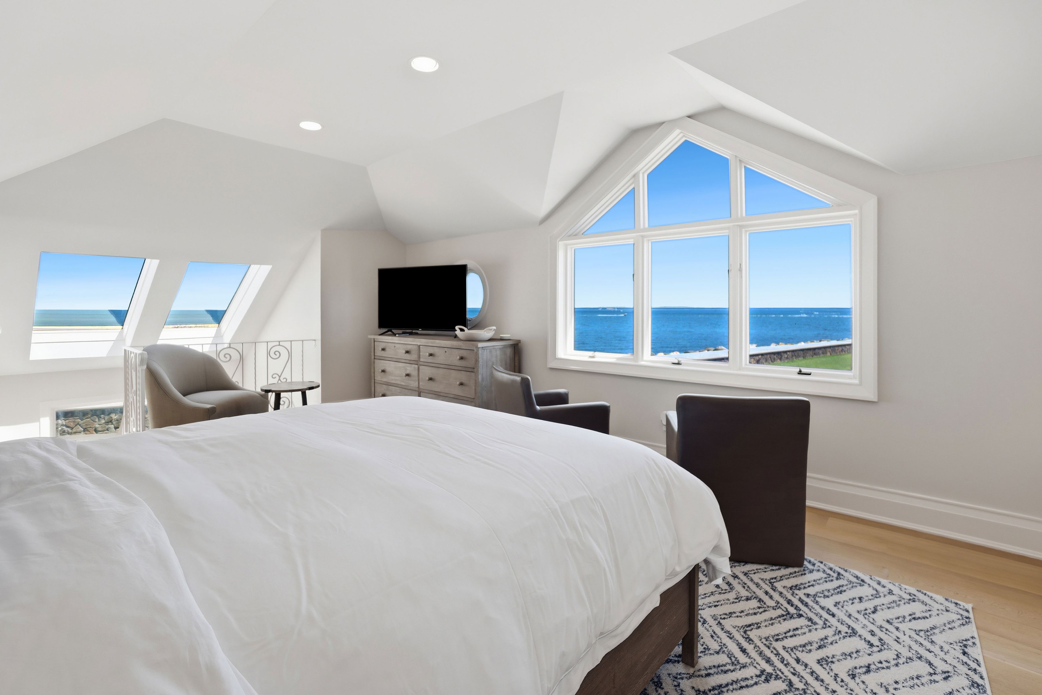 123 Saddle Rock Road
