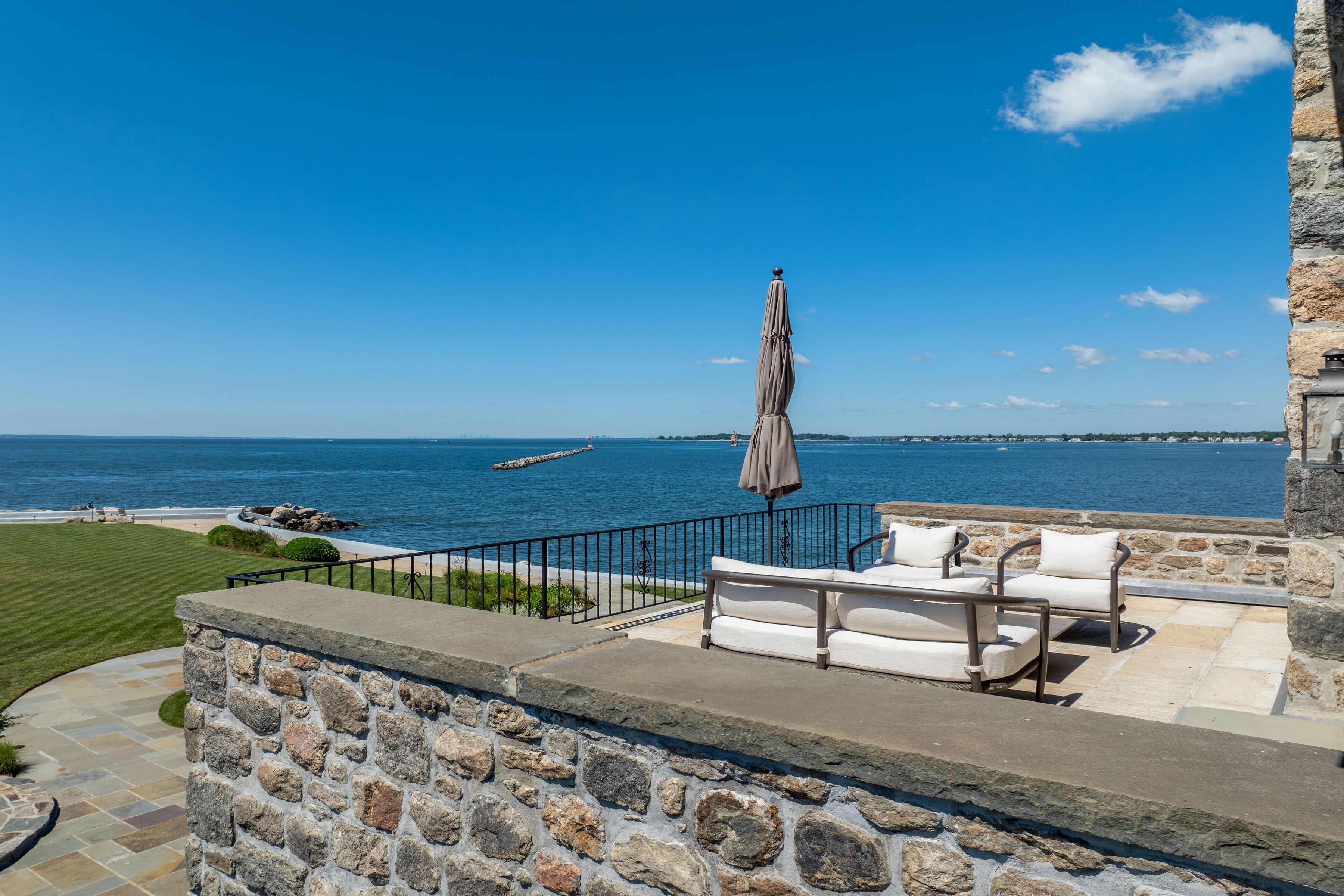 123 Saddle Rock Road