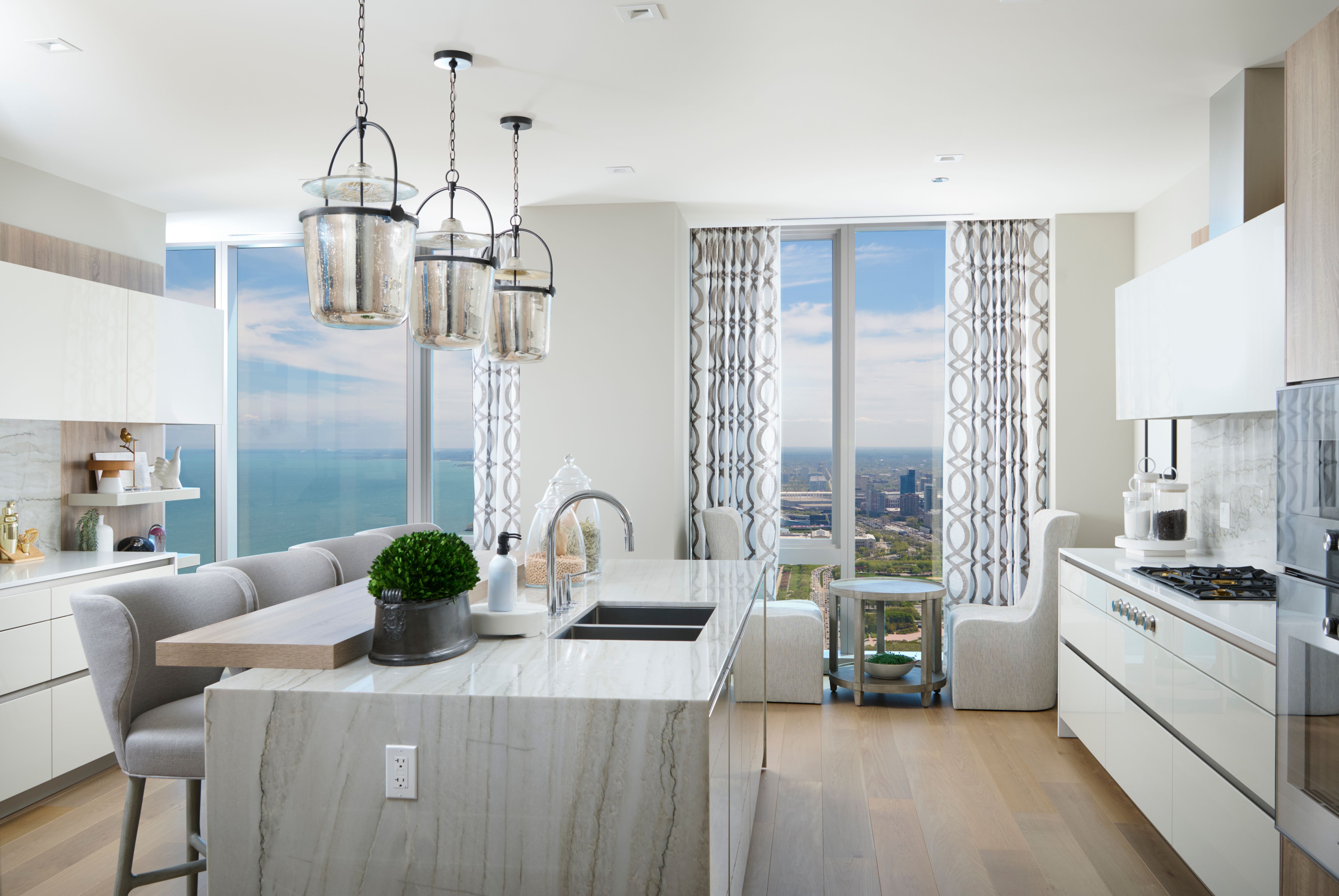 363 E Wacker Drive Unit# 6106